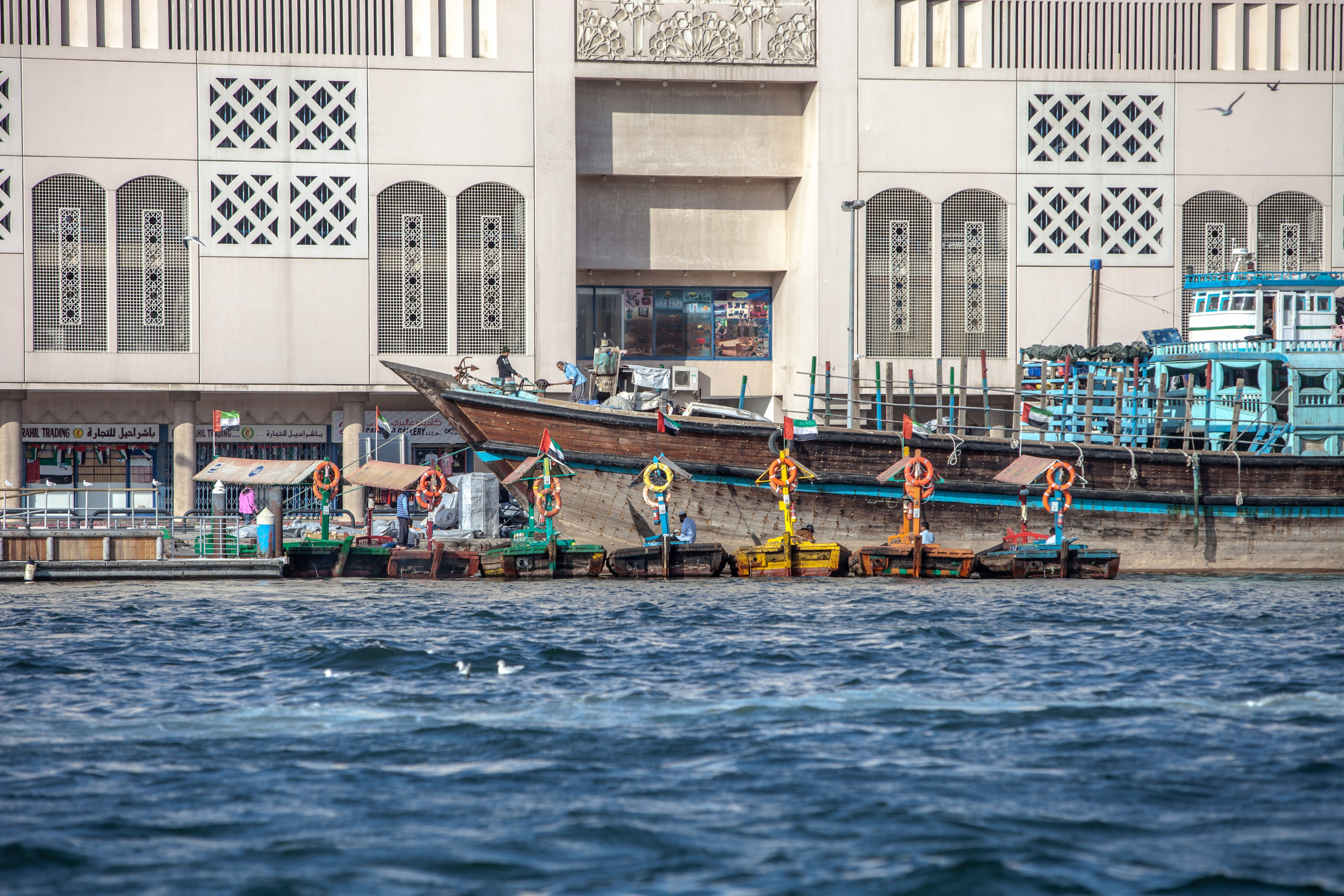 Дубай. Фотография, ретушь, сканирование, восстановление старых фото, интерьерная съёмка, студия. Данилов Александр, Москва