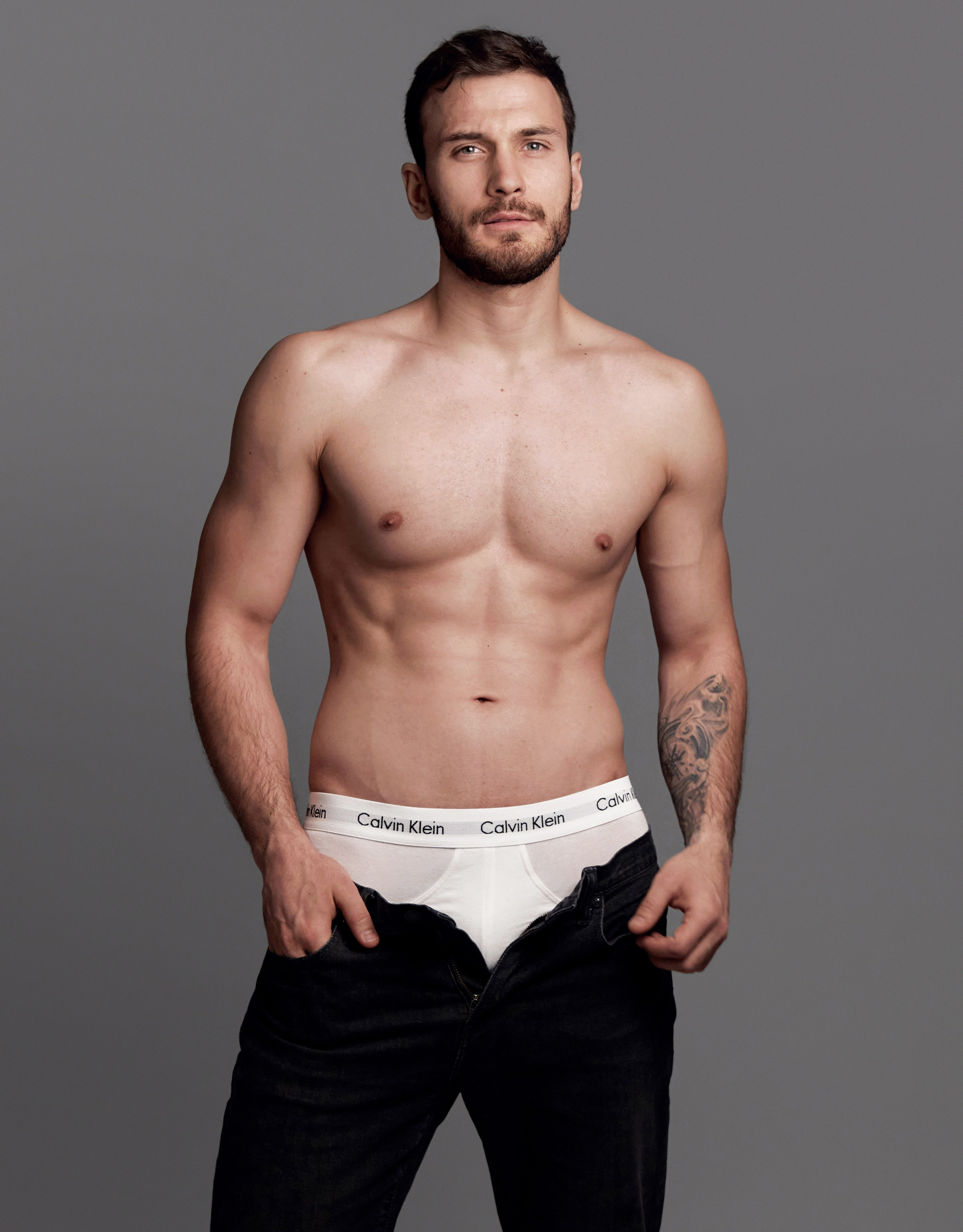 Глеб. Фото для маркетплейсов в самых сочных локациях города Сочи