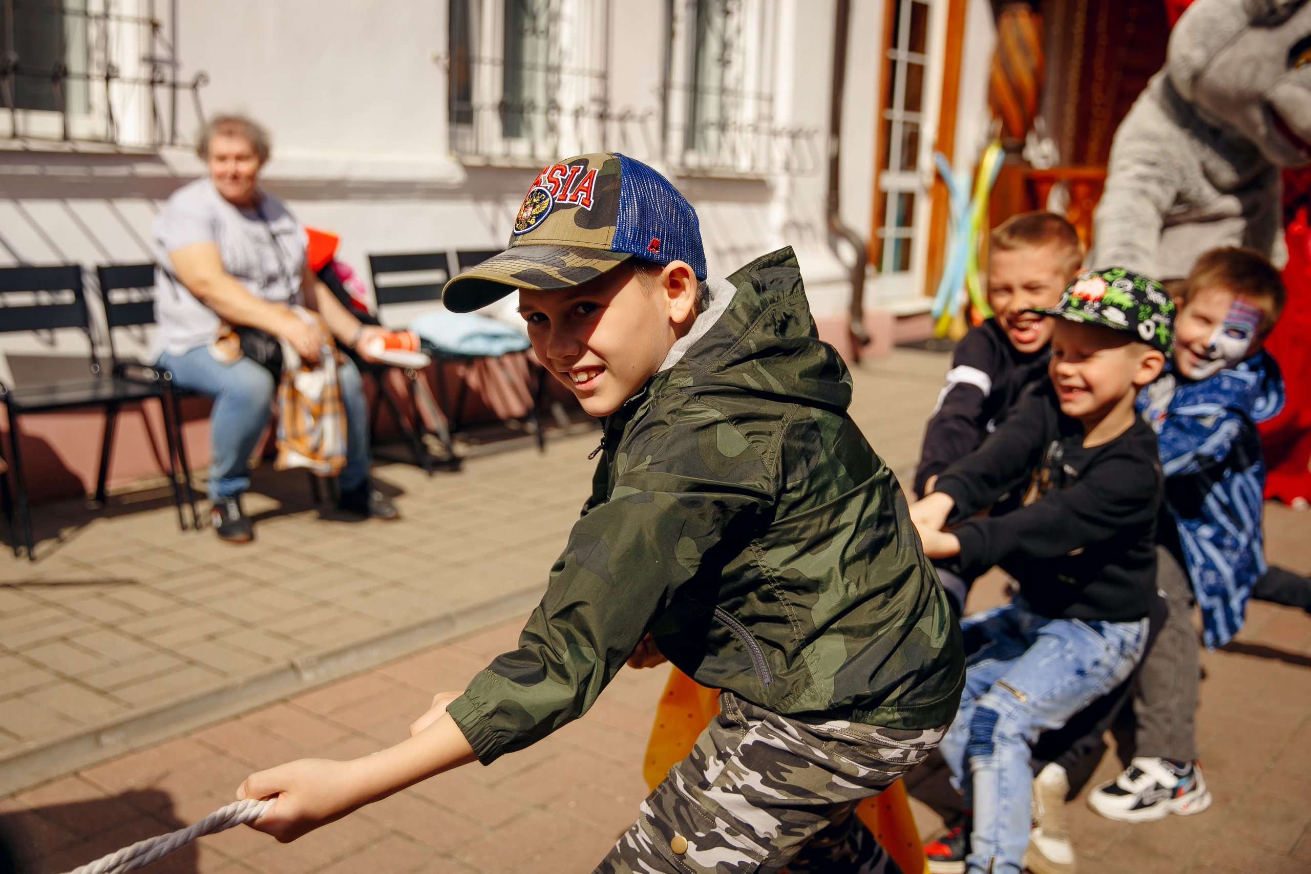 Алеша попович двор. Ваш репортажный фотограф Артемий Антонов