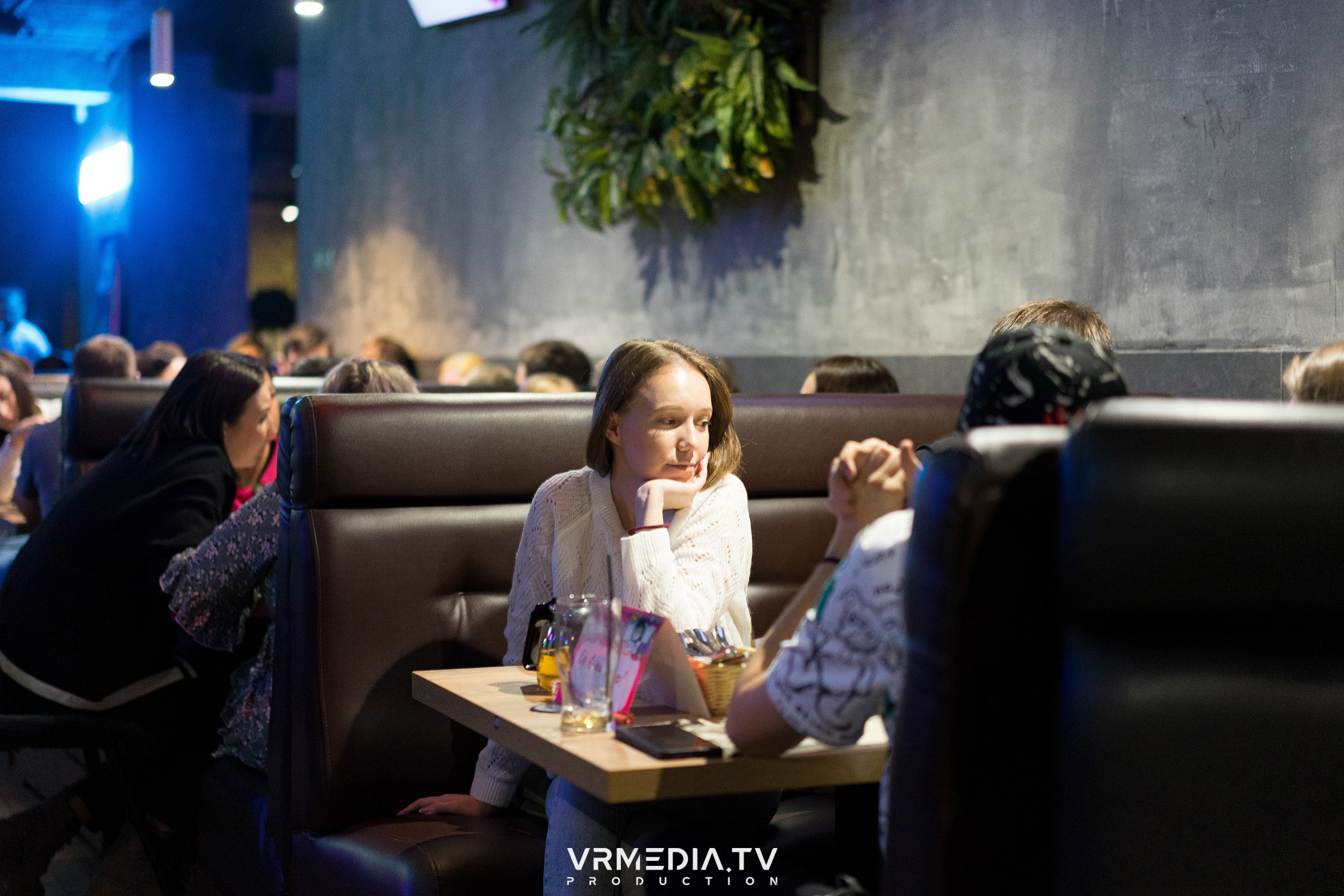 WoW QuiZ в баре «Друзья»