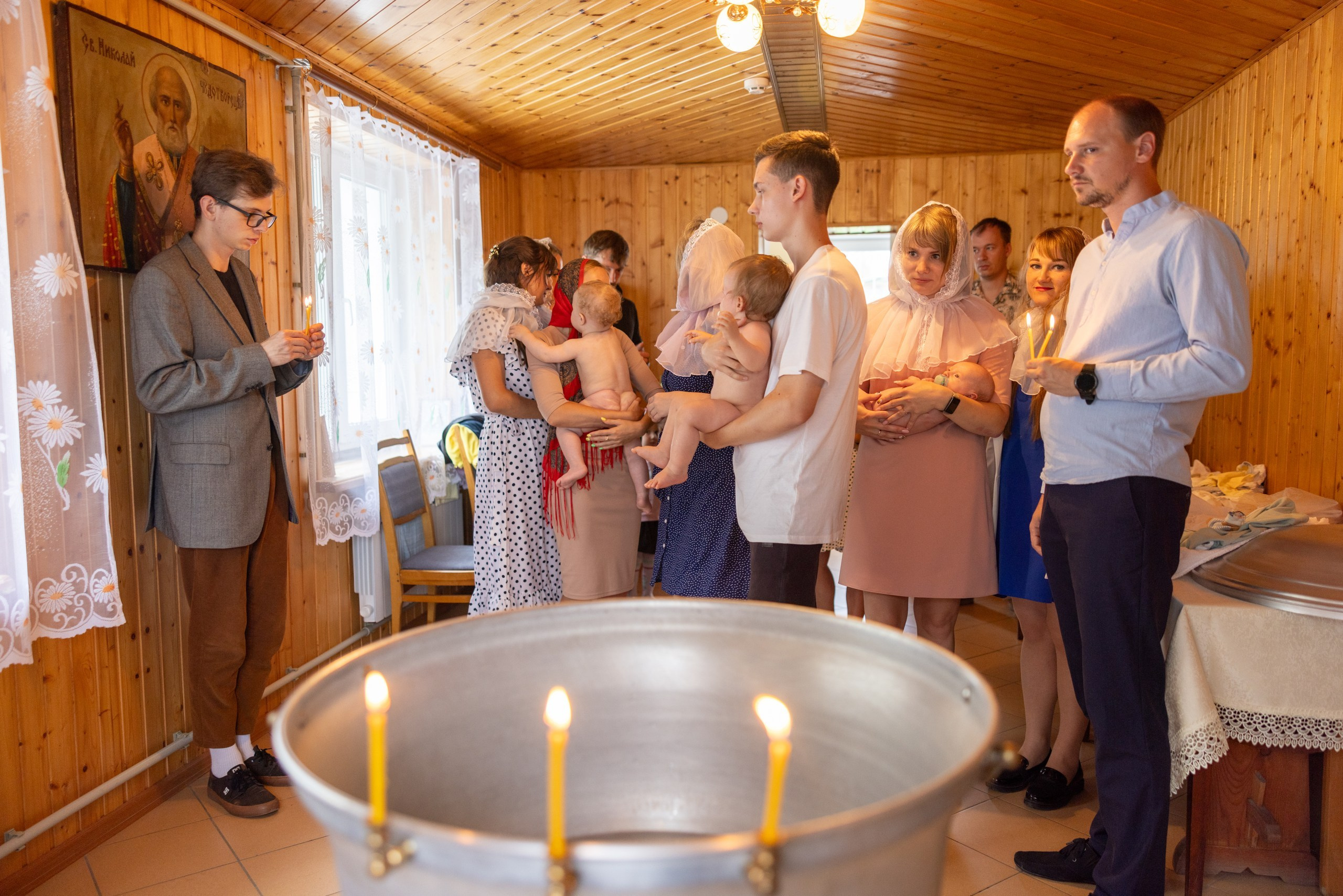 Образец репортажа крещения оригиналы, без искажений, без вспышки, светосильная оптика!. Фотограф в Туле Крупский АнДРей. Фотостудия «КАДР71» в Туле