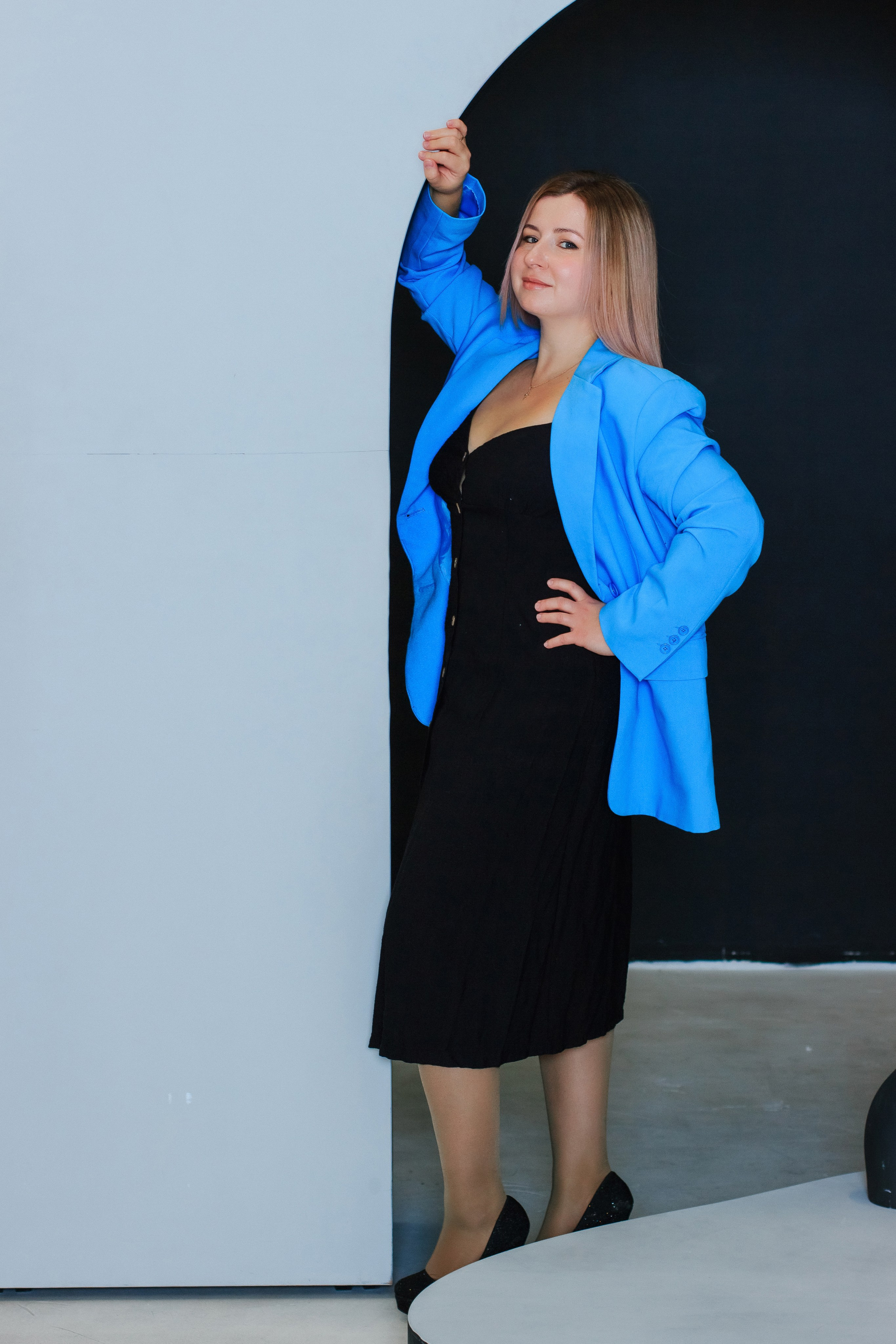 Контентная фотосессия для мастера по кератину. Контентный фотограф в Перми Натали Кытманова