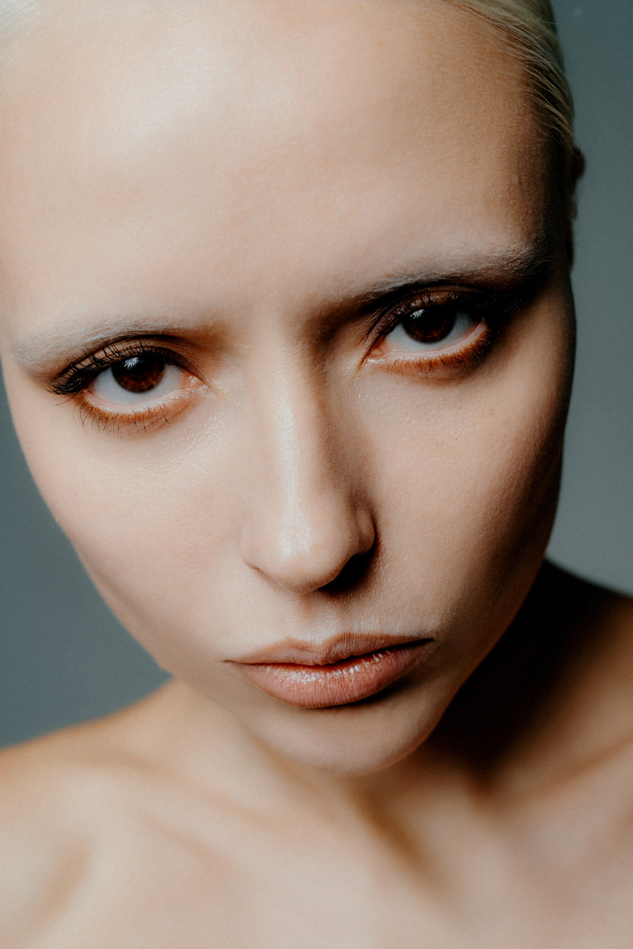 Девушки. Костя Жуков — фотограф в Москве