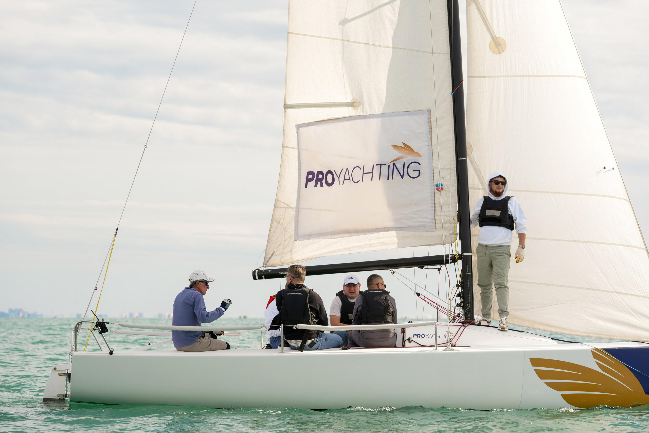 Яхтенная регата для компании Агрегатка. Репортажный фотограф в Красной Поляне и Сочи Павлюченко Екатерина