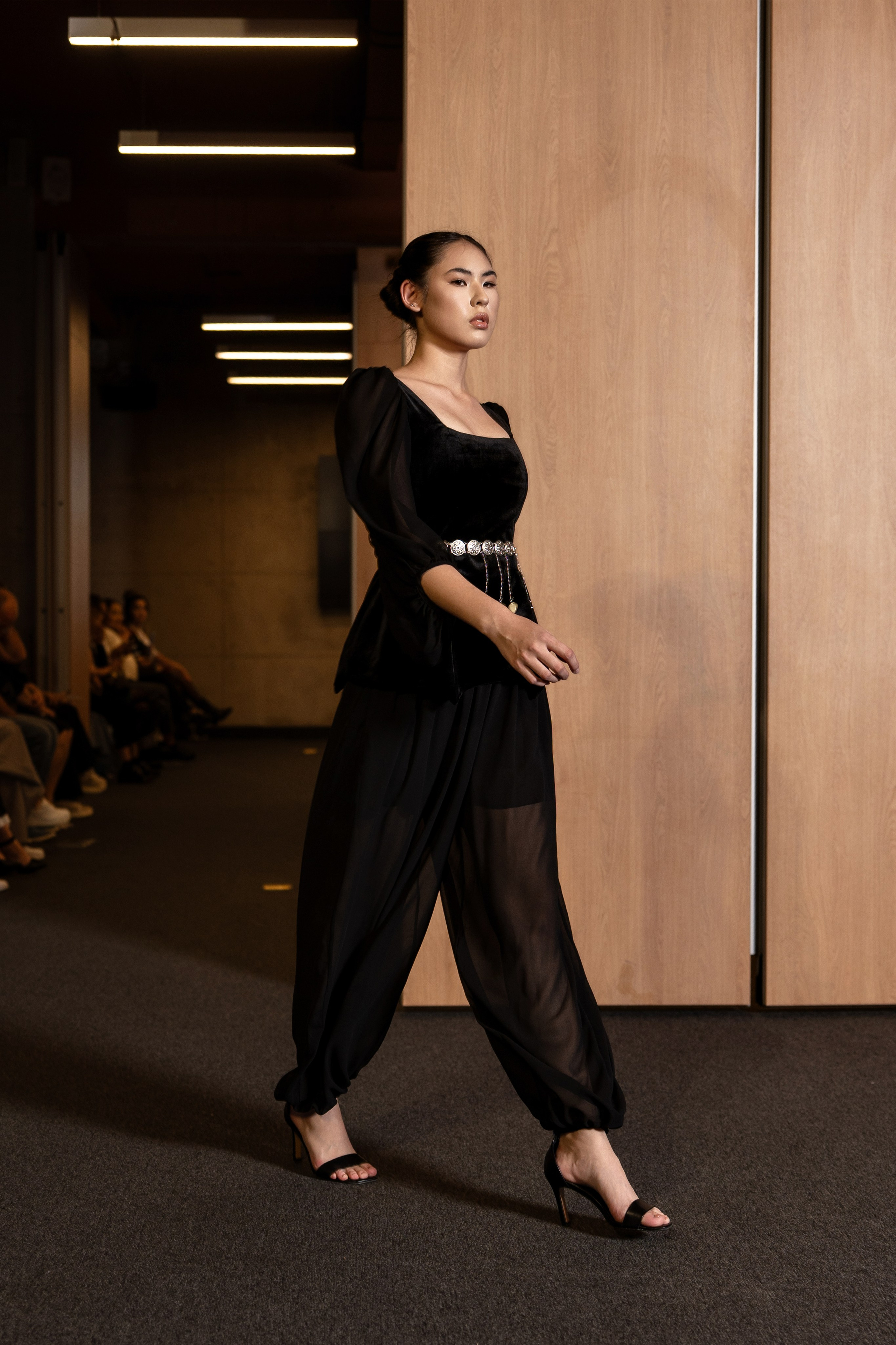 Brand Quanysh Collection. Сайт Алматинского НЮ АРТ, будуар и фэшн фотографа Дениса Карпенко