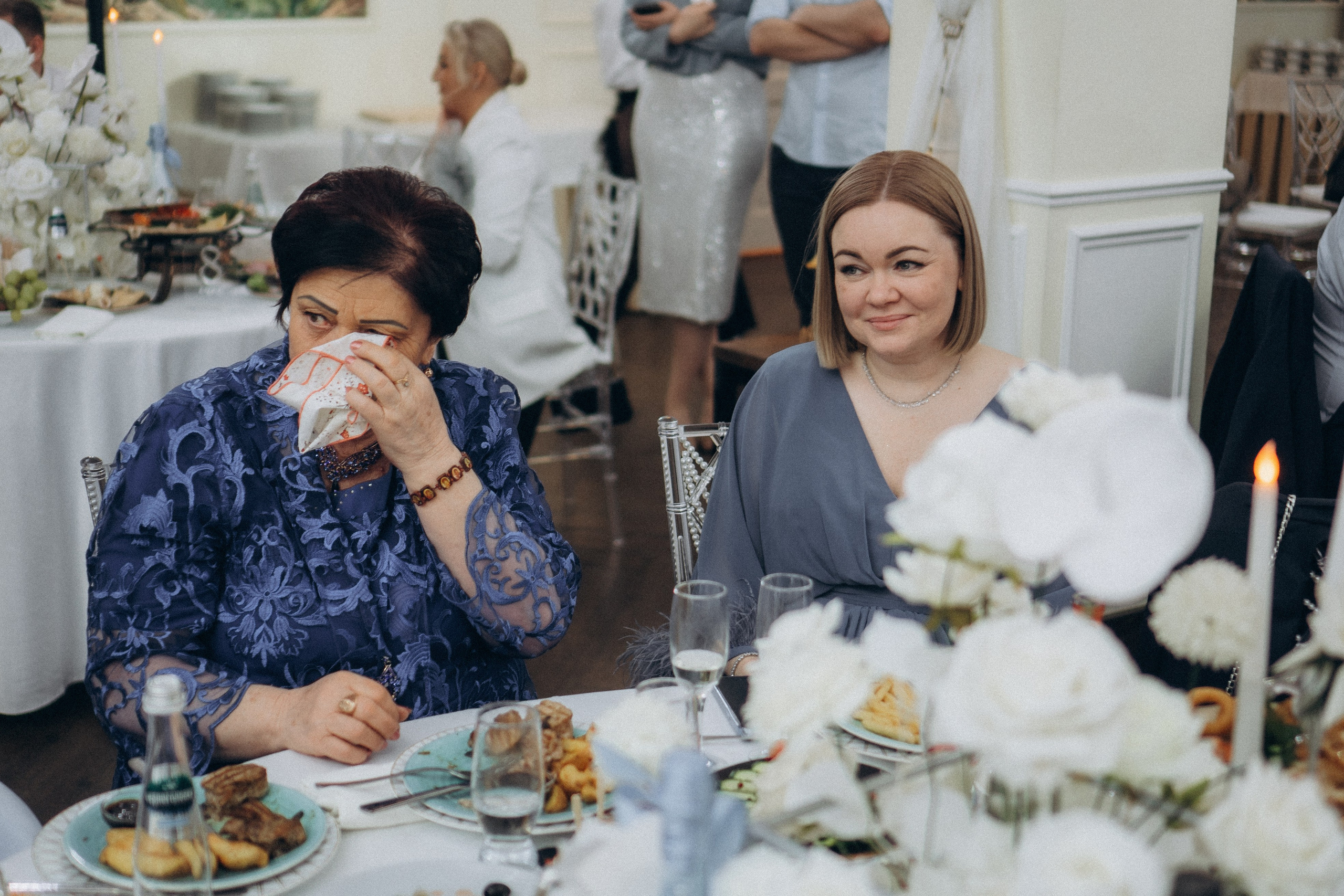 ТАНЕЦ С ПАПОЙ СВАДЕБНМ БАНКЕТЕ (СНЯТО В СИБИРЕ В НИЖНЕВАРТОВСКЕ). Профессиональный фотограф, Санкт-Петербург — Виктория Богомолова