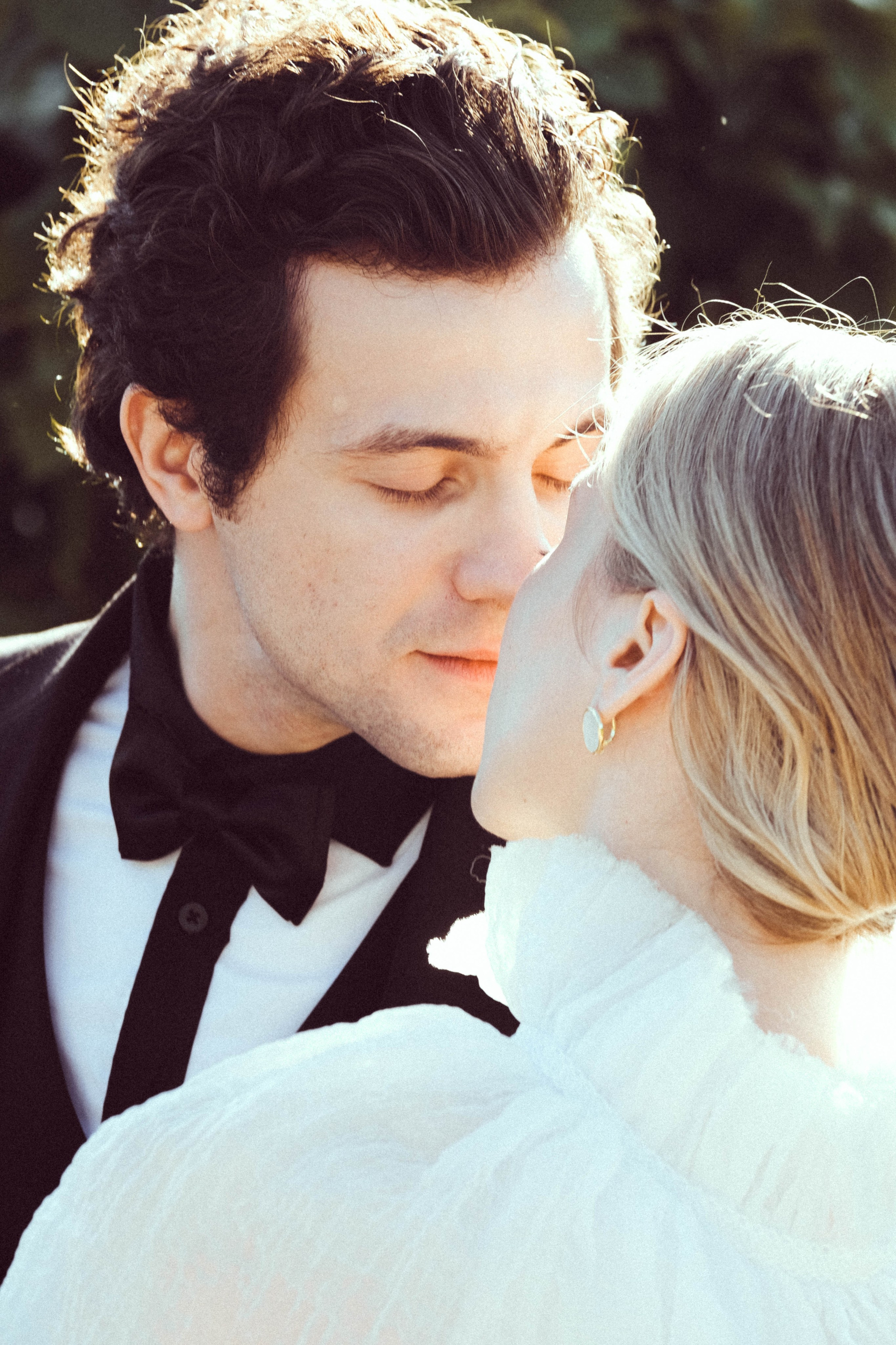 СВАДЕБНАЯ СЬЕМКА В ПАРКЕ ОРАНИЕНБАУМ. Профессиональный фотограф, Санкт-Петербург — Виктория Богомолова