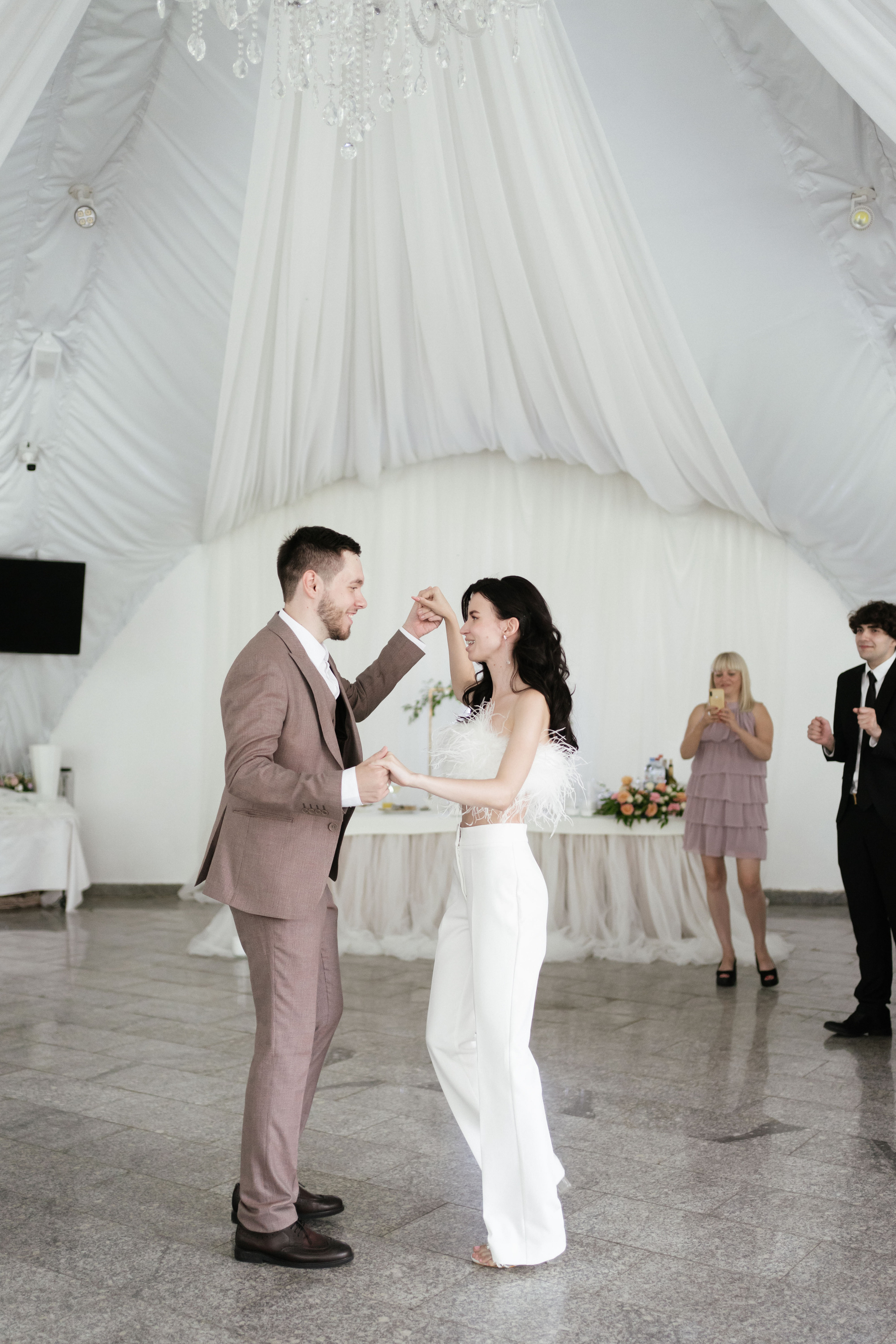 Кирилл & Надежда. Ведущий на свадьбу юбилей корпоратив в Москве и МО Светлана Винокурова