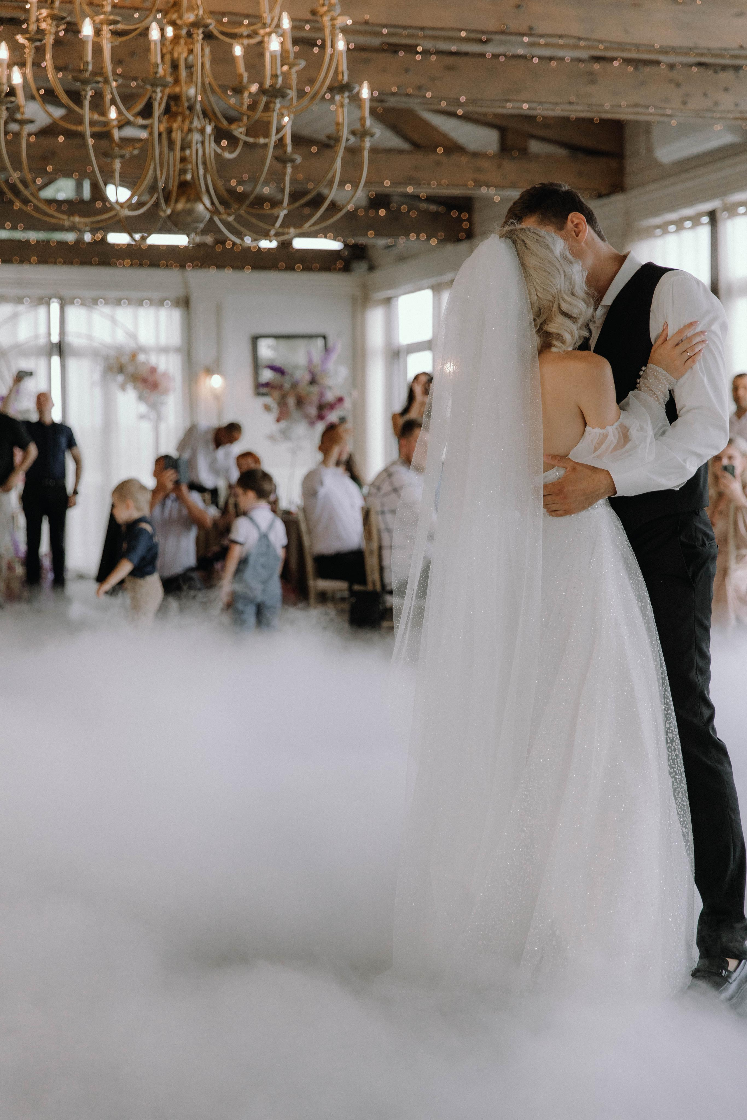 Андрей & Виктория. Ведущий на свадьбу юбилей корпоратив в Москве и МО Светлана Винокурова