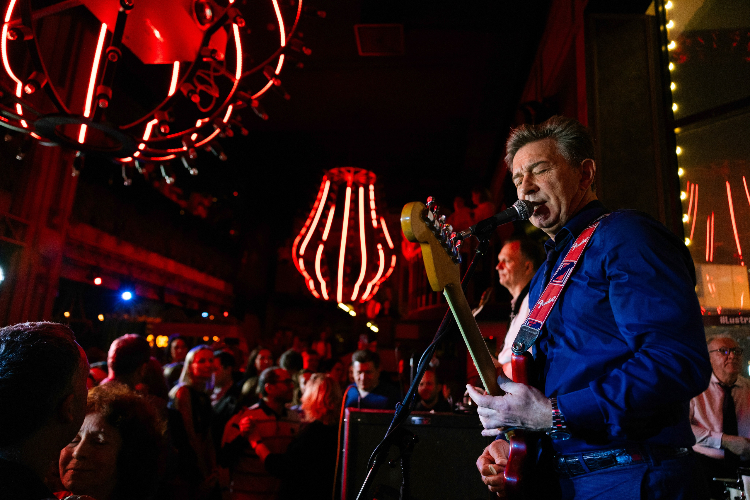 Выступление группы Сюткин. Концертный фотограф в Москве Алексей Вовк