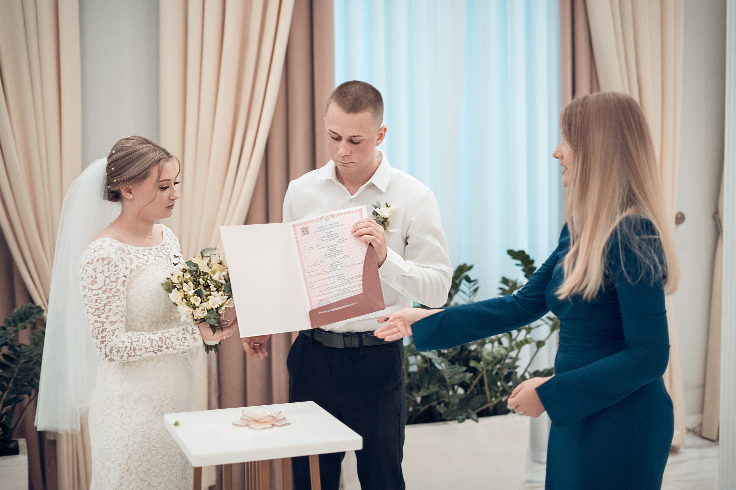 Свадебный альбом на заказ — Дизайн и печать для ваших фотографий