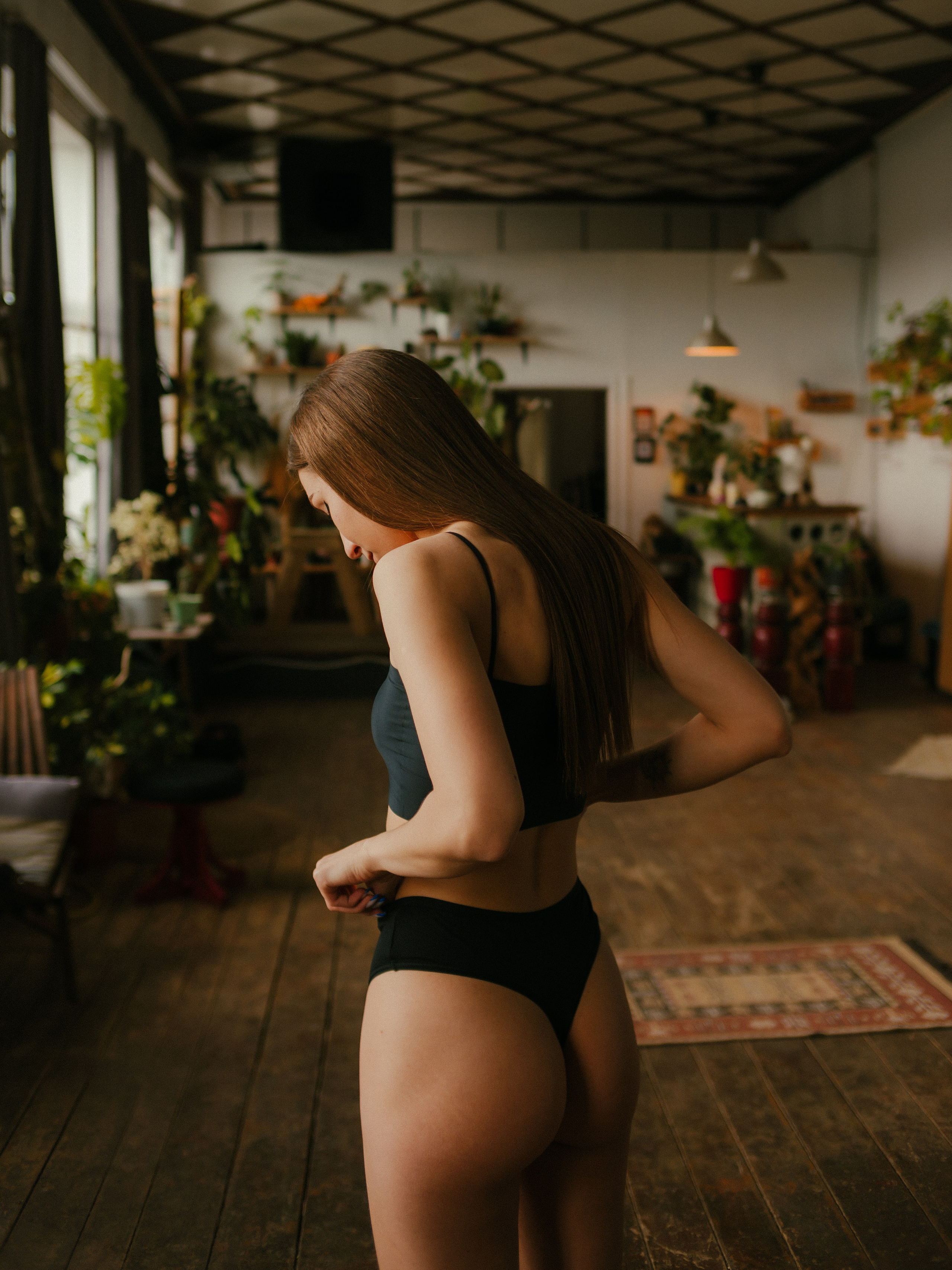 Эвелина в уютной студии. Главная