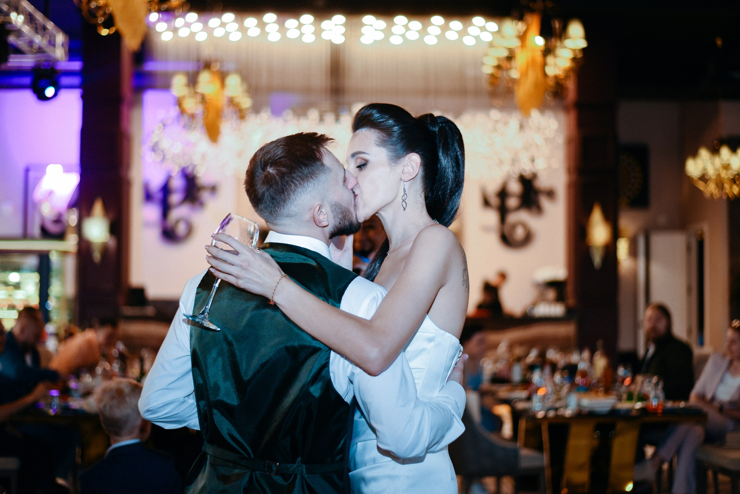 Виктор и Ангелина Банкет на 100 гостей Ресторан Segreto. Фотограф Лола Волна, город Москва