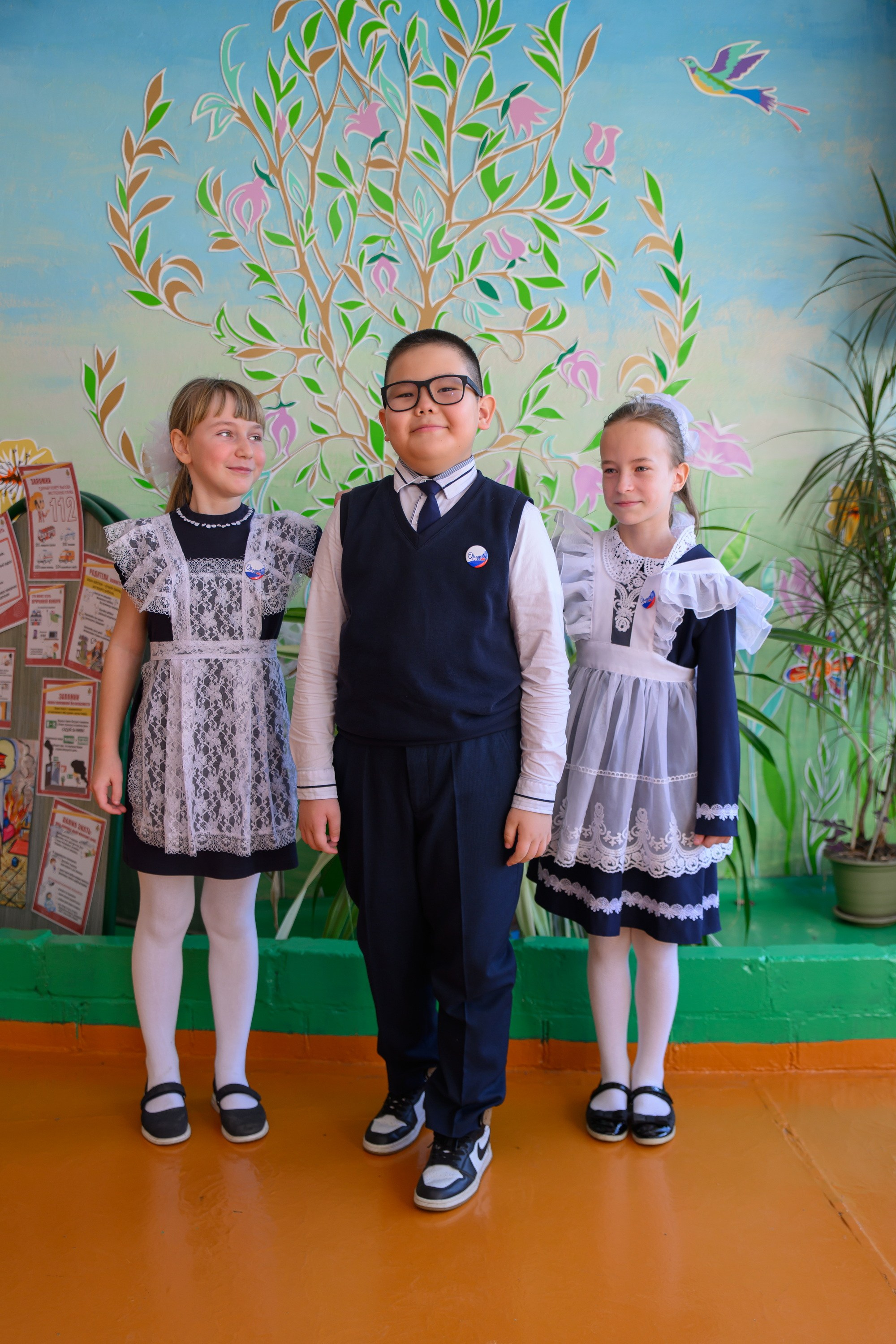 4 класс школа 11. Фотограф Ярмишко Дарья. Выпускные фотокниги