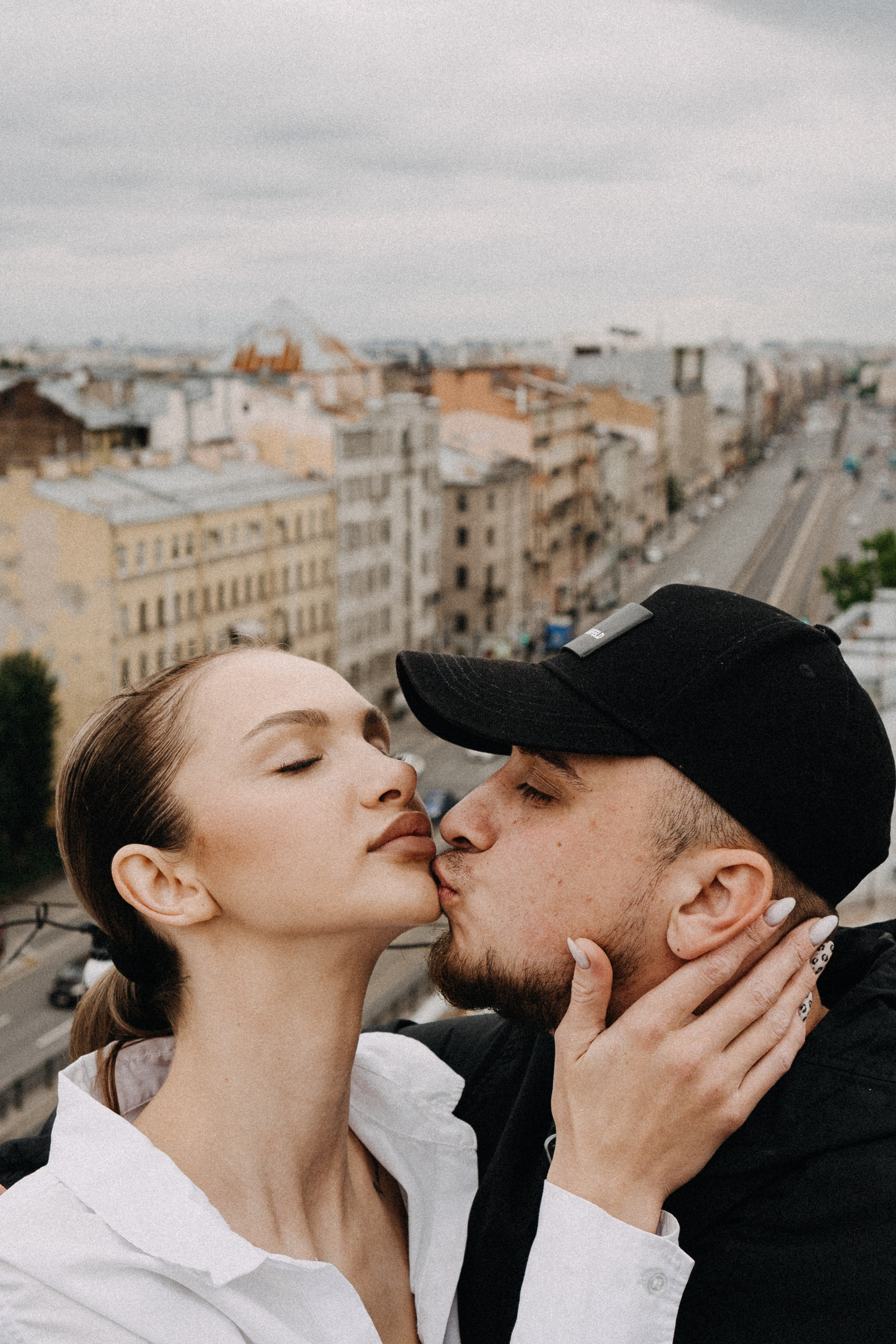 МЫ ГУЛЯЛИ ПРО КРЫШАМ ПИТЕРА. Профессиональный фотограф, Санкт-Петербург — Виктория Богомолова