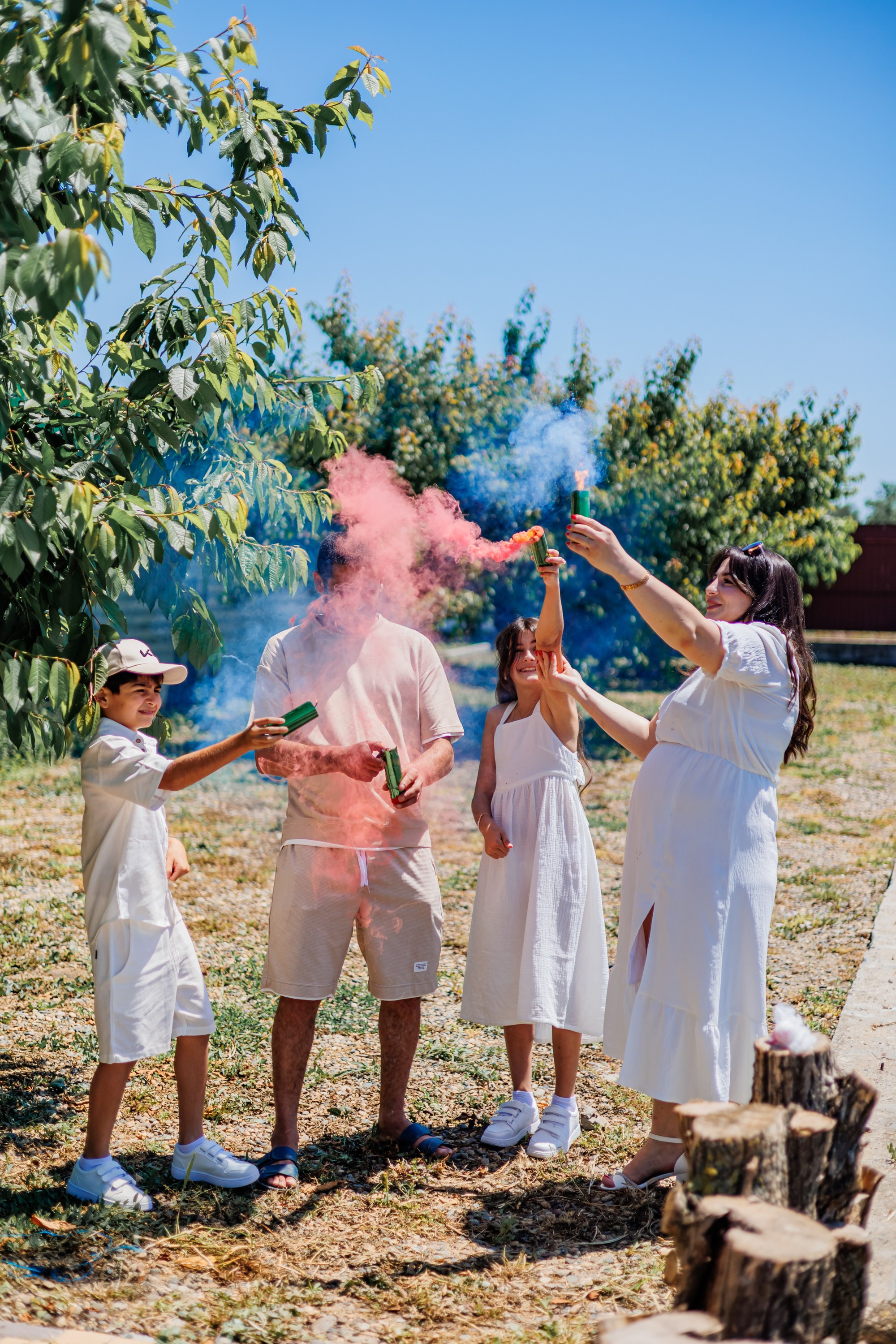 Гендер пати 2.06.24. Свадебный и семейный фотограф в Армавире