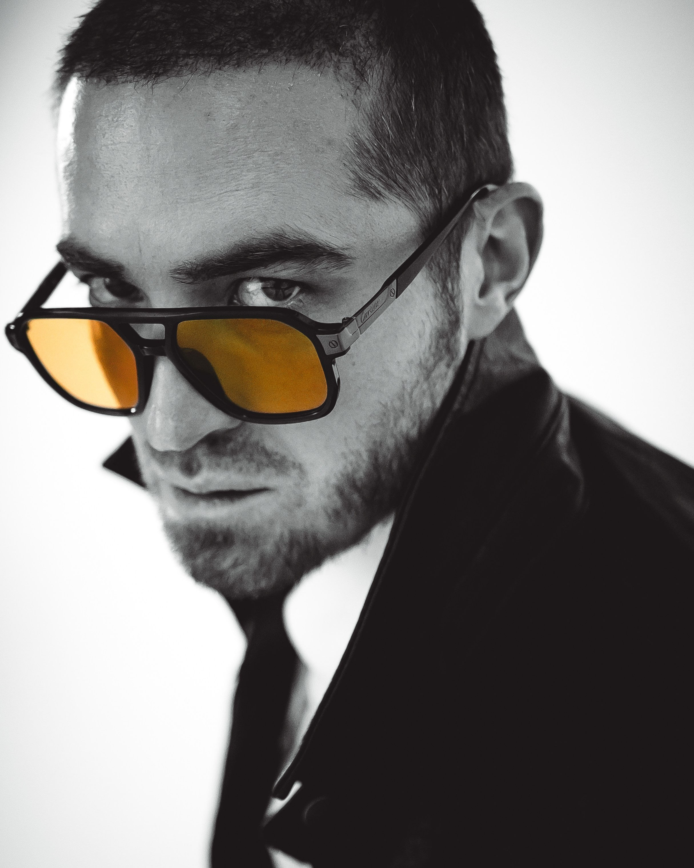 MF PROD. — NICHOLAS VYAZEMSKY. MOVIE FAMILY PRODUCTION