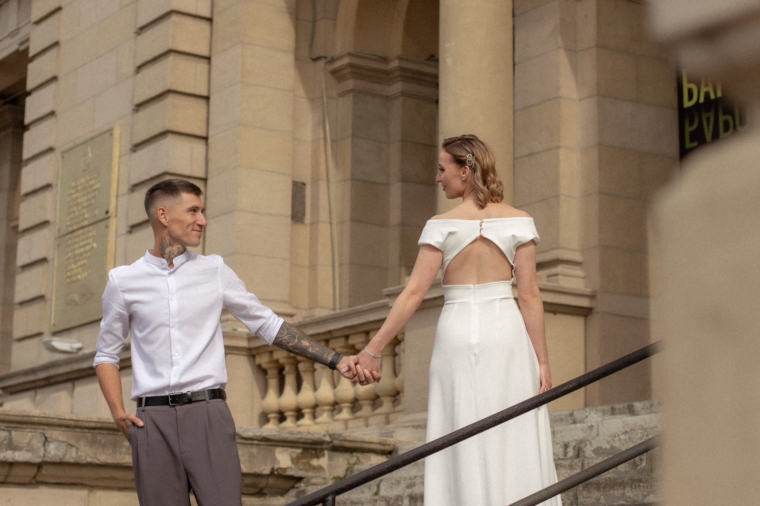 Саша и Вика. Биржевой сквер. Фотограф в Калининграде Решетникова Алина