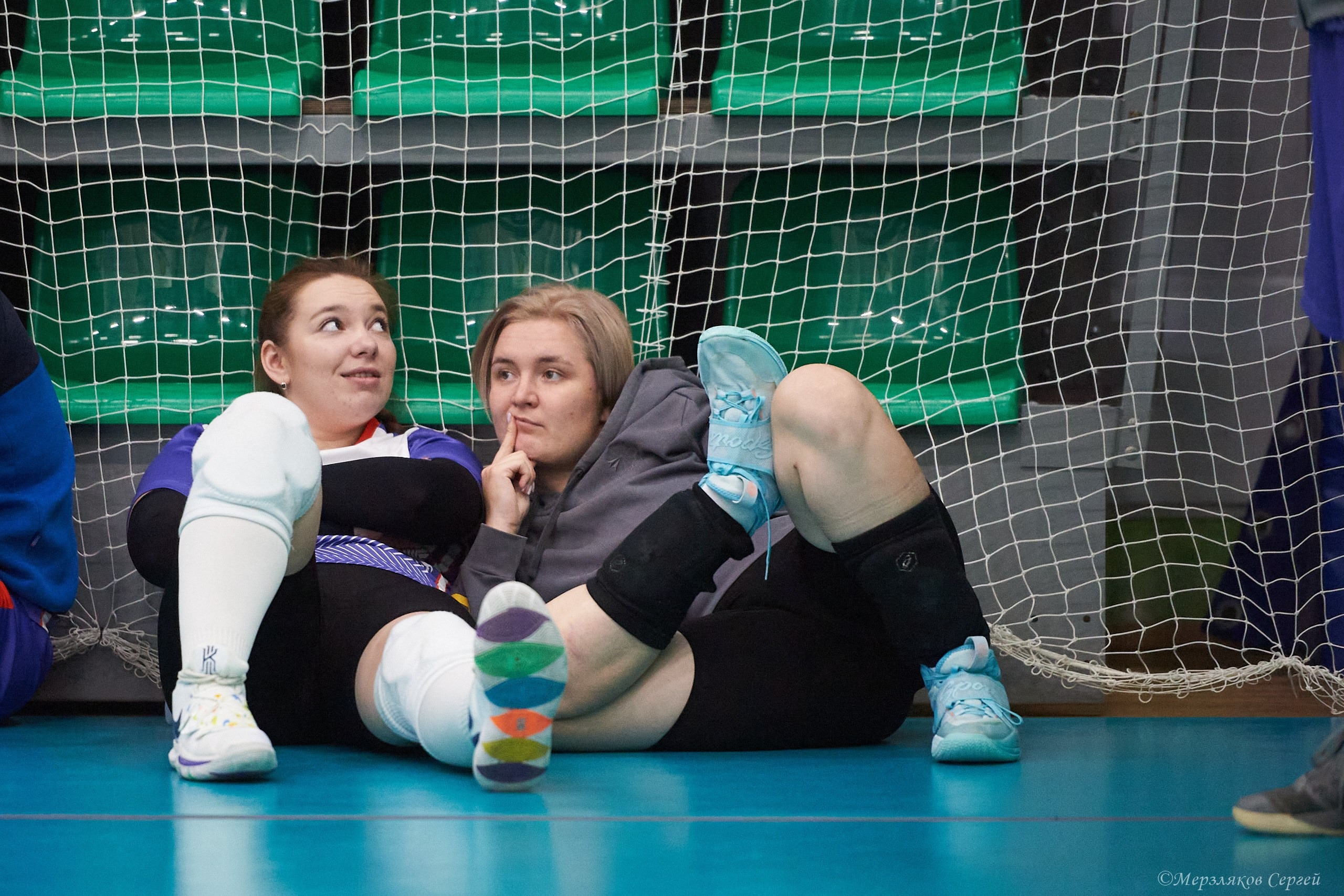 Новогодний волейбольный турнир. Ижевск. 16.12.23. Спортивный репортажный фотограф в Ижевске Сергей Мерзляков