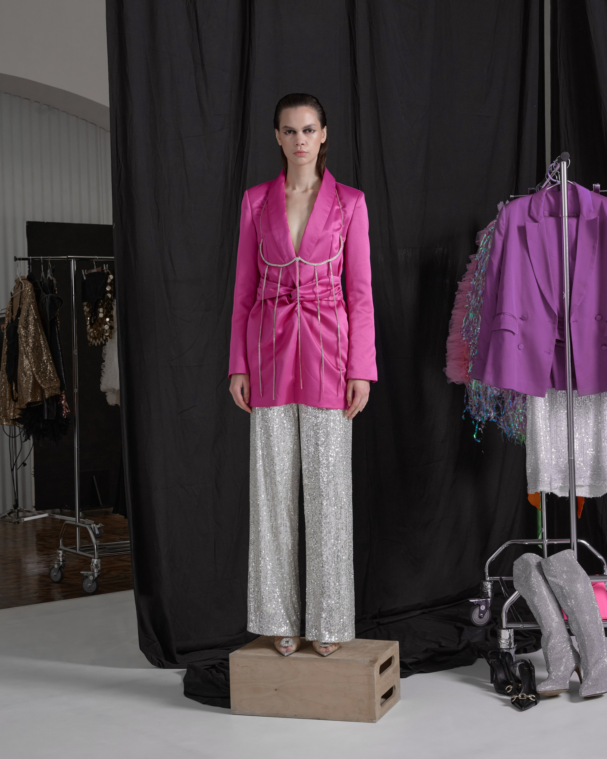 LookBook новогодней коллекции одежды в аренду для фотосессий. Фотограф в Москве