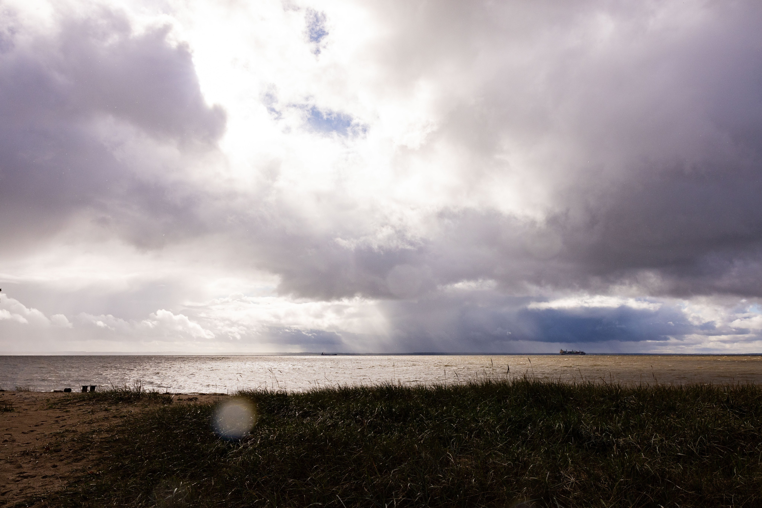 Зеленый пластик. Западный Котлин. Фотограф/видеограф в Санкт-Петербурге Динара Гольдина