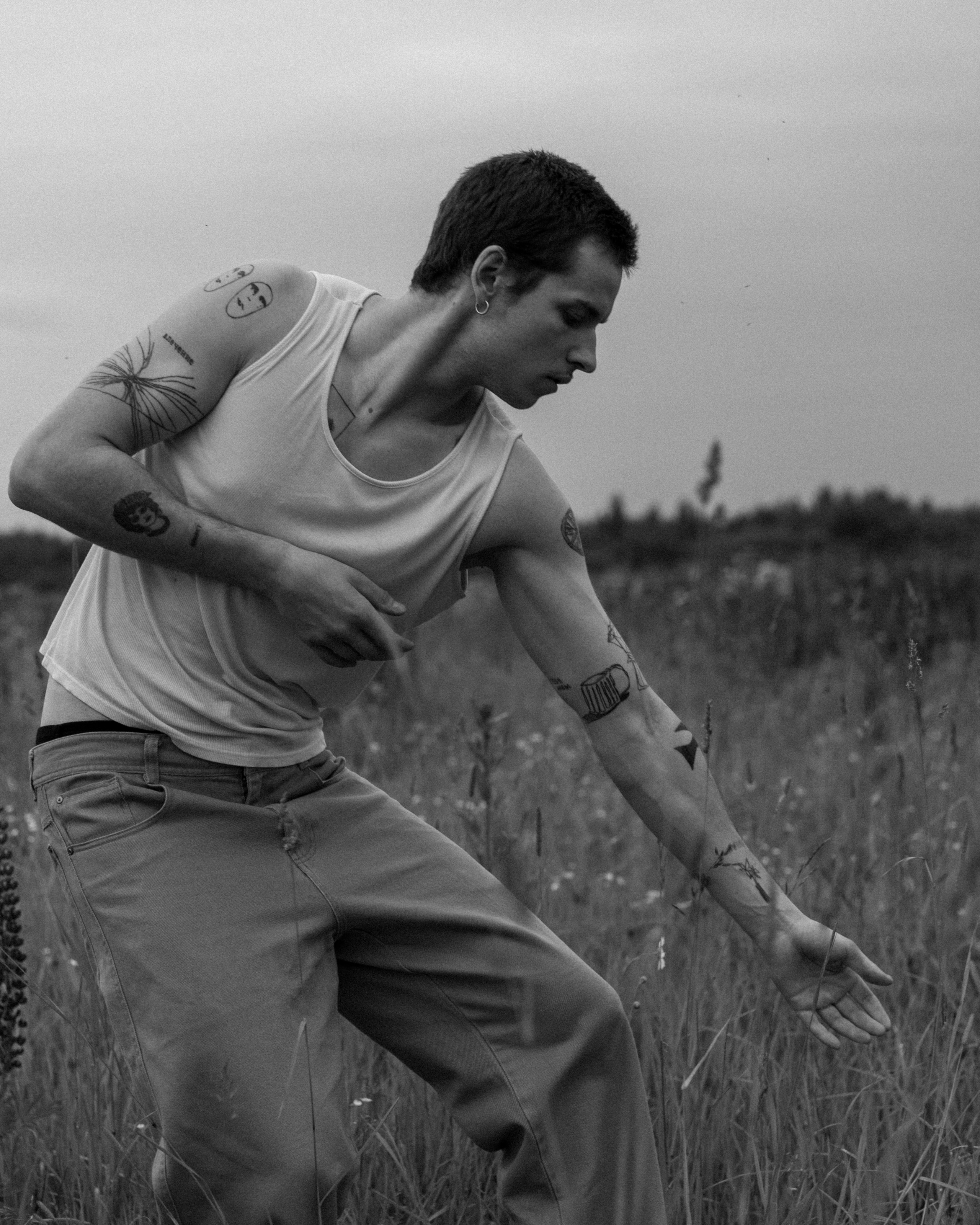 В поле люпинов. Фотограф Елизавета Потешкина