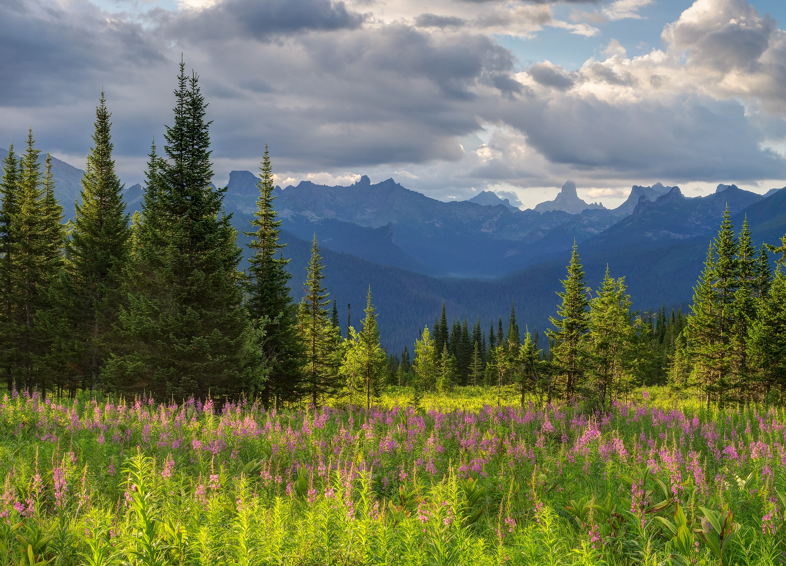 Landscape Photography by Aleksandr Leshchenok