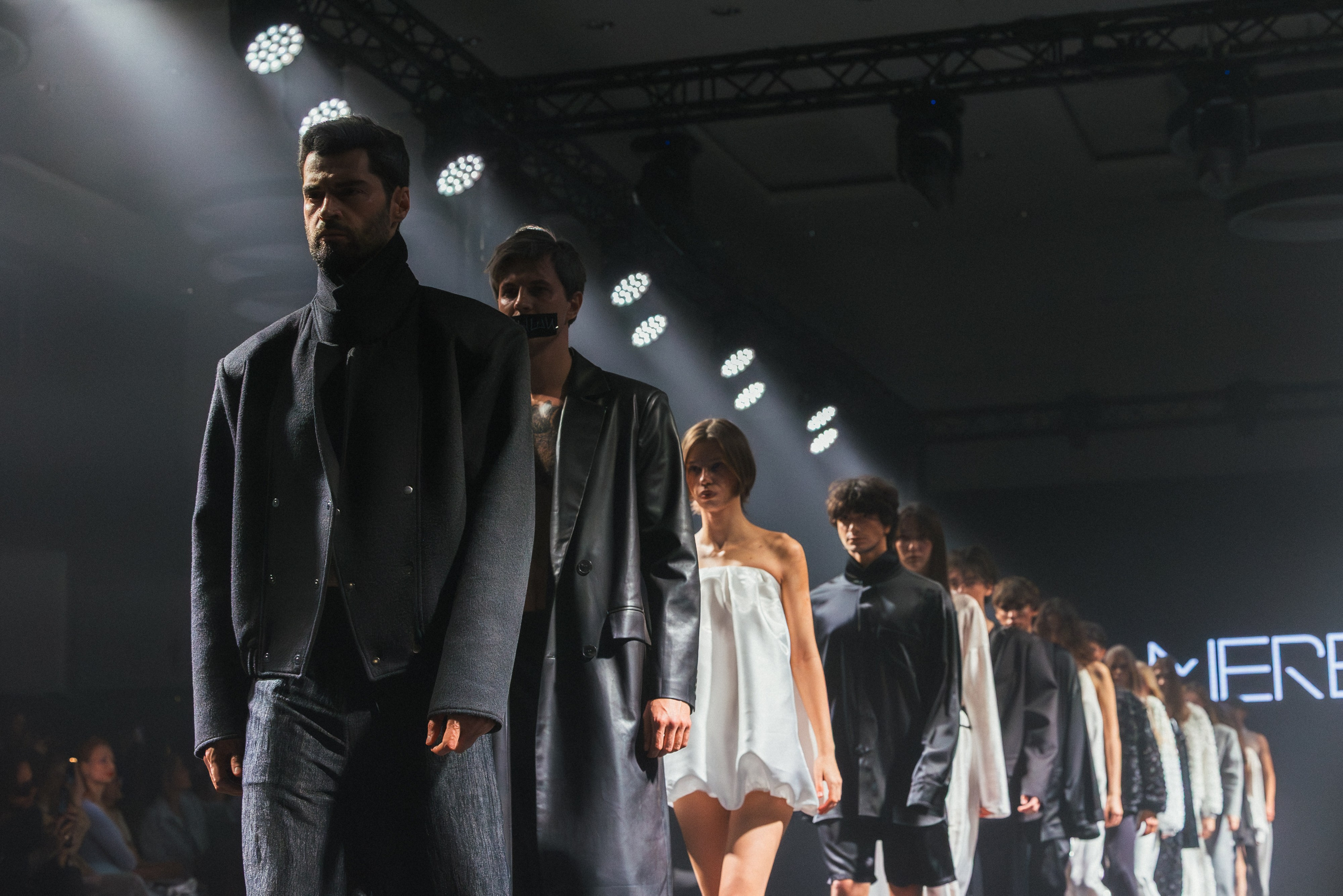 Catwalk. ProVizArt