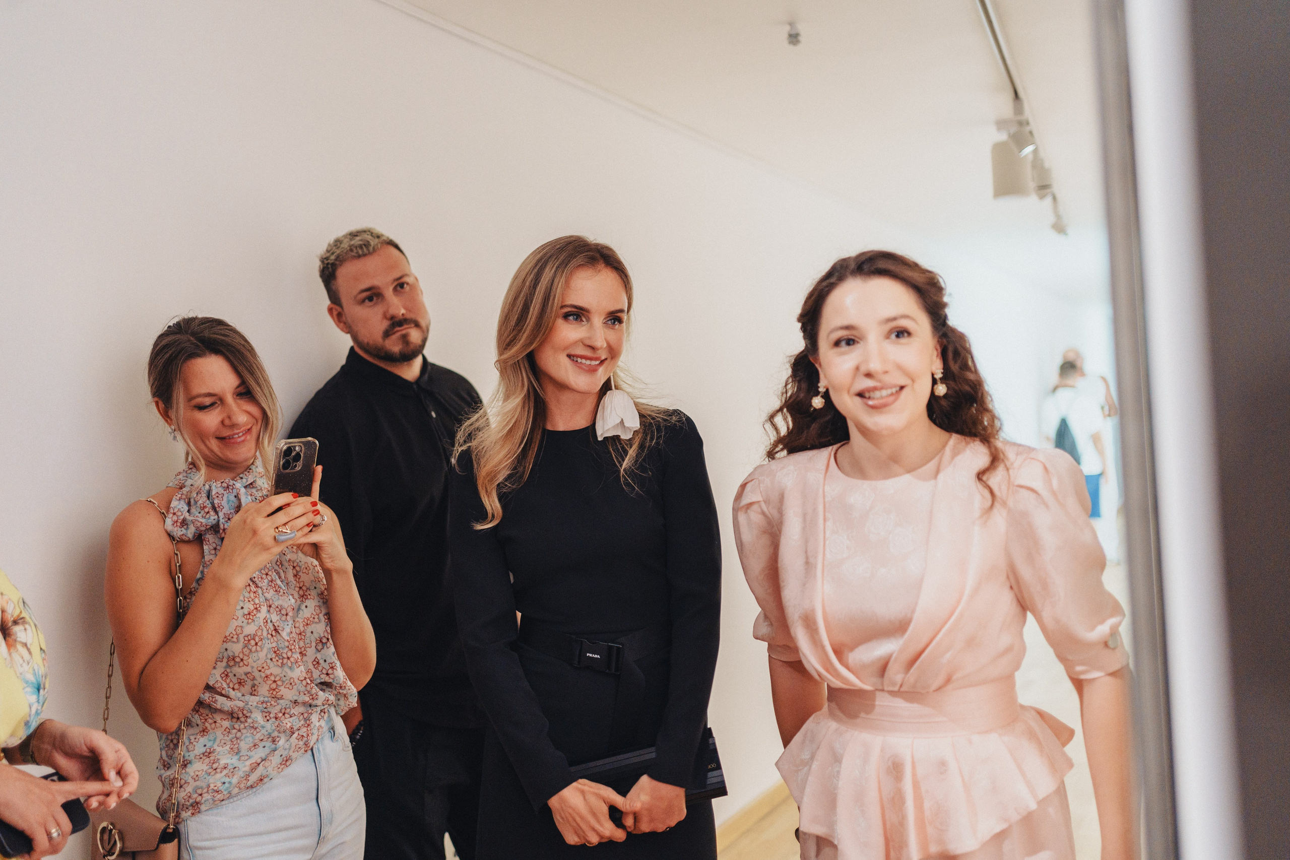 Выставка на крыше Парка Горького. Семейный и детский фотограф и видеограф в Москве, Серпухове и Тарусе Валерия Сорокина