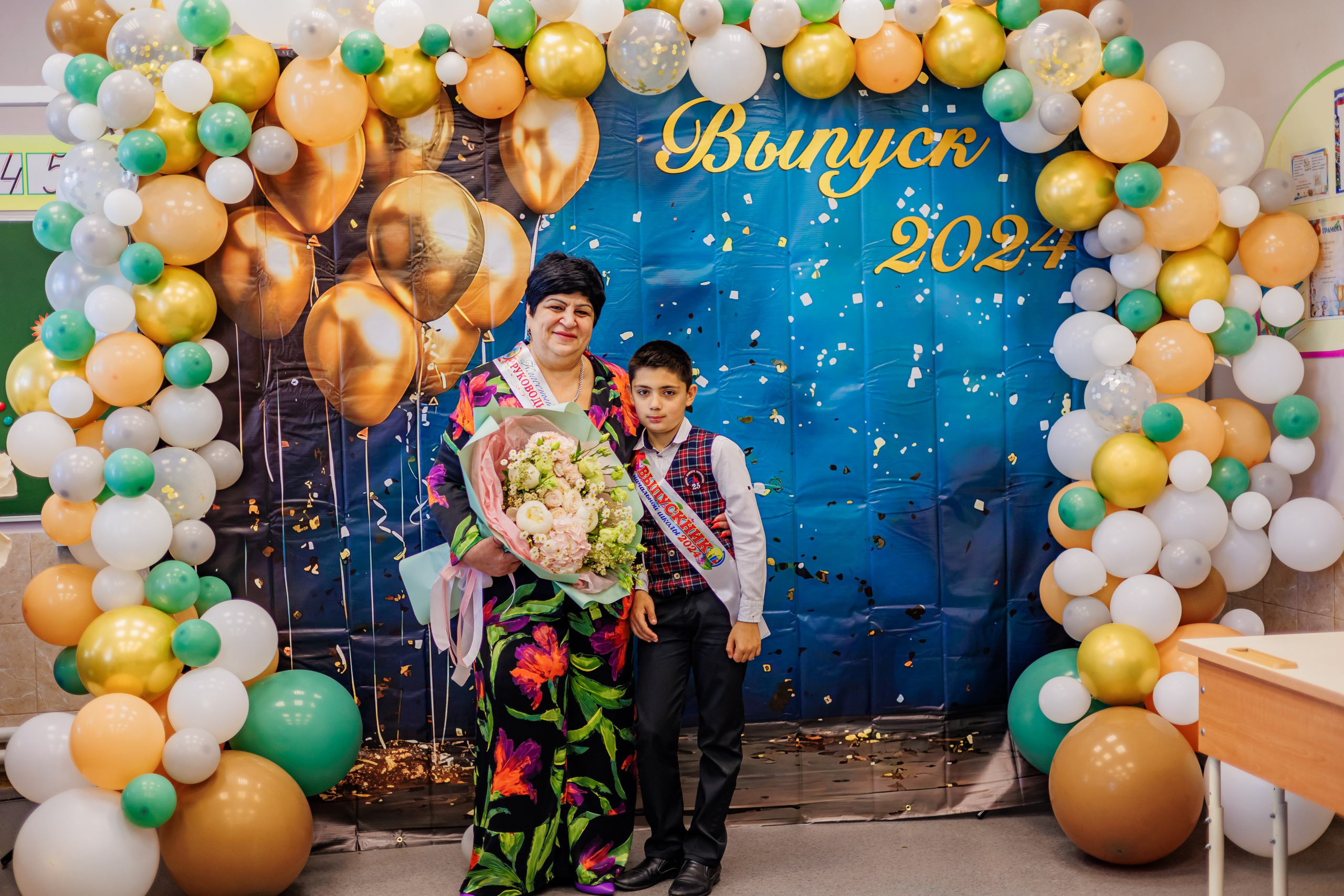 Выпуск 4а 25школа'24 год. Свадебный и семейный фотограф в Армавире