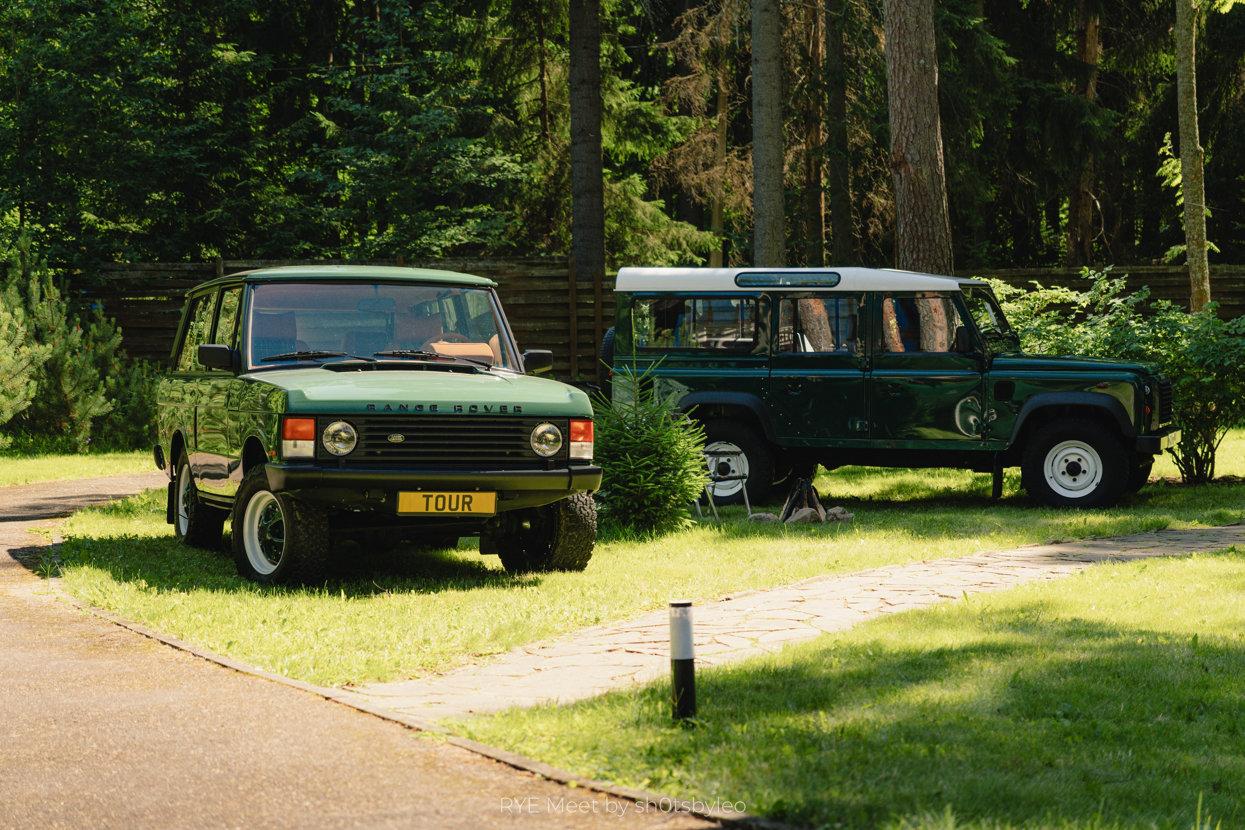 Масштабный летний фестиваль RYE Meet — встреча клуба любителей автомобилей старше 25-лет. Автомобильный фотограф Антон Цырулев