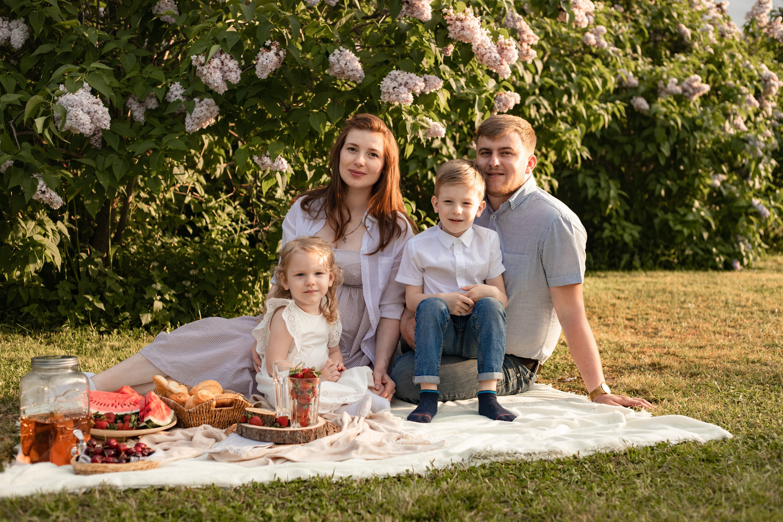 Фотосессия в цветах. Фотограф в Железнодорожном и Балашихе
