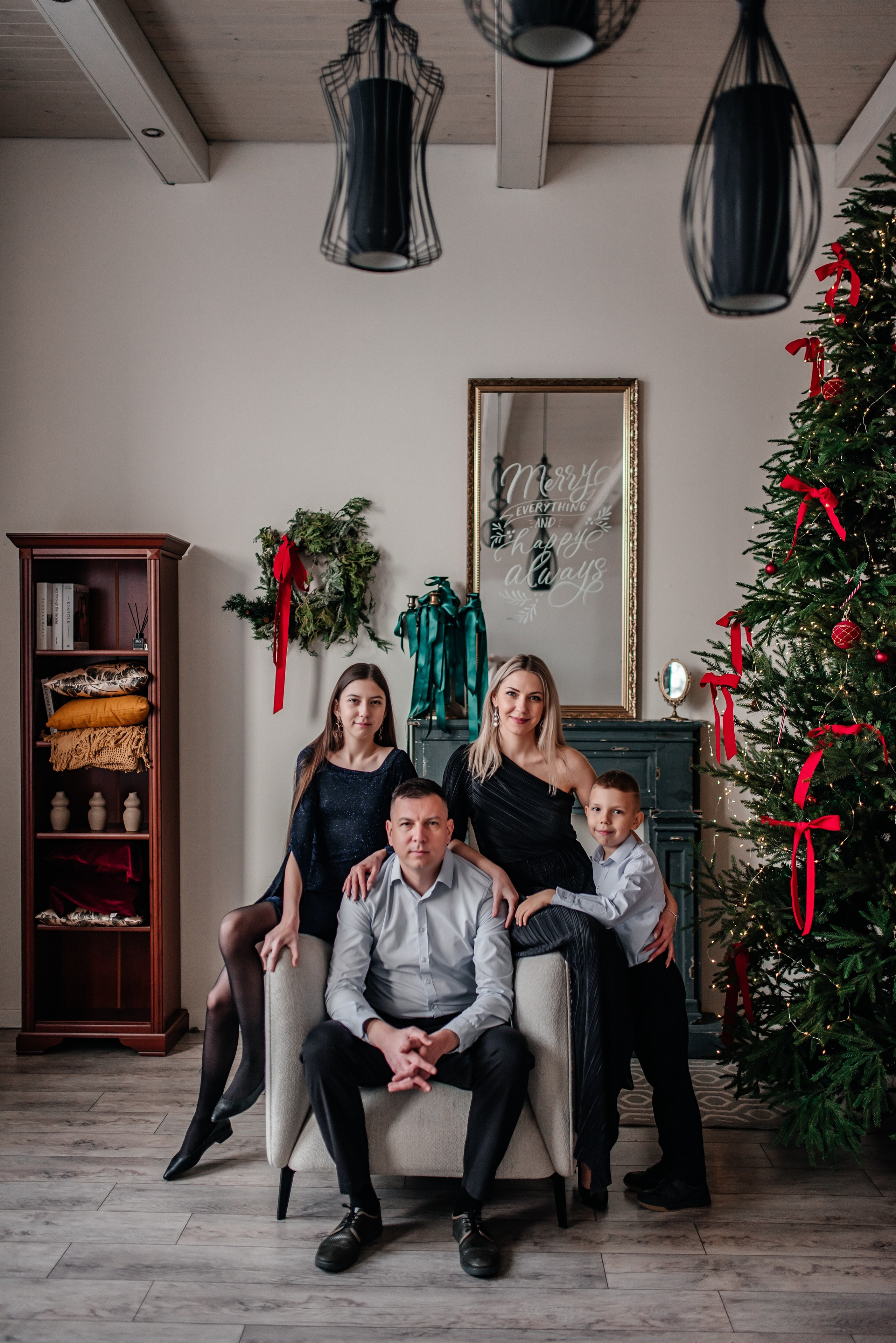 Новогодняя семейная, 2024. Главная