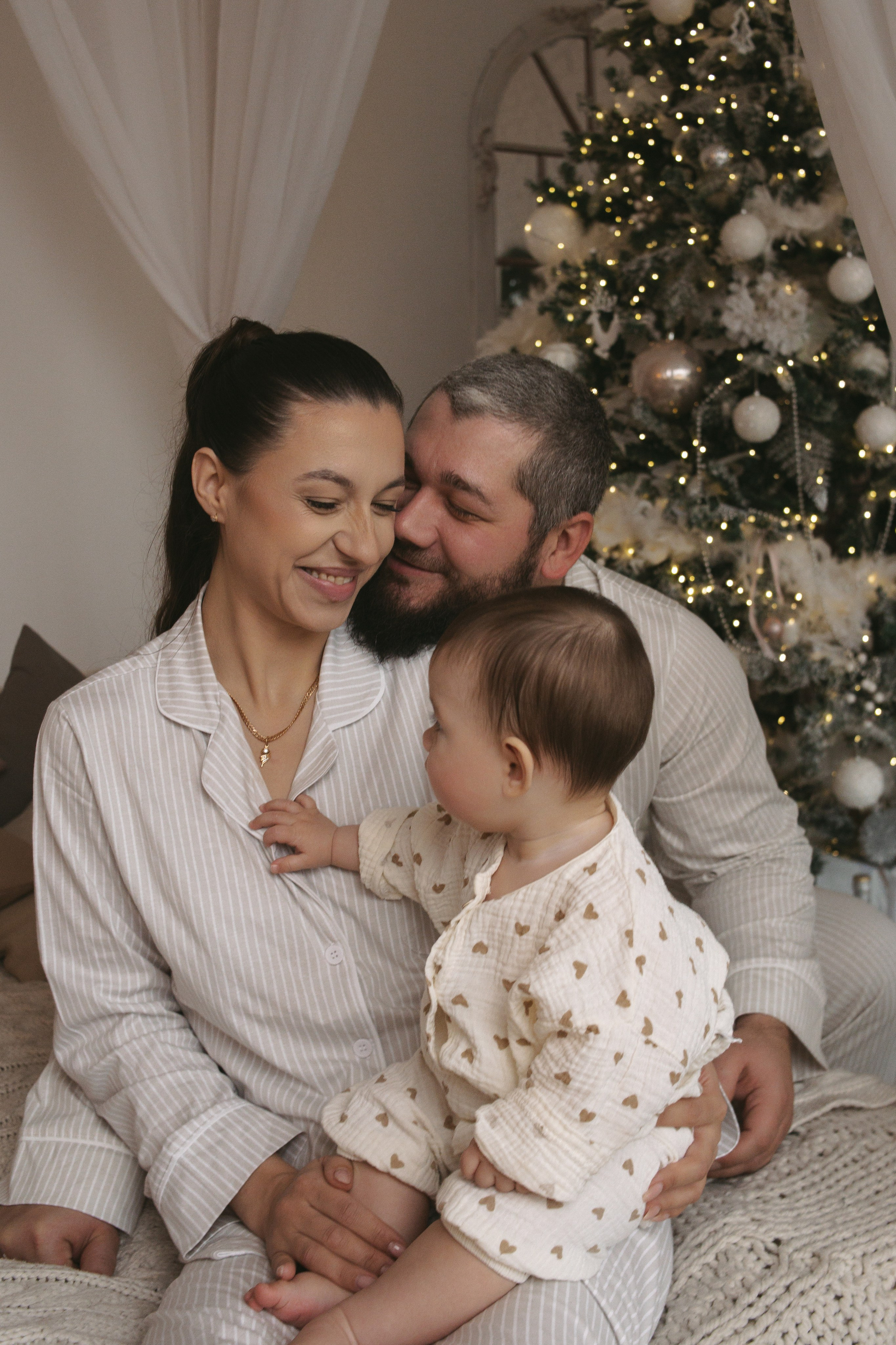 Ева и родители. Семейный фотограф Гульцовская Екатерина