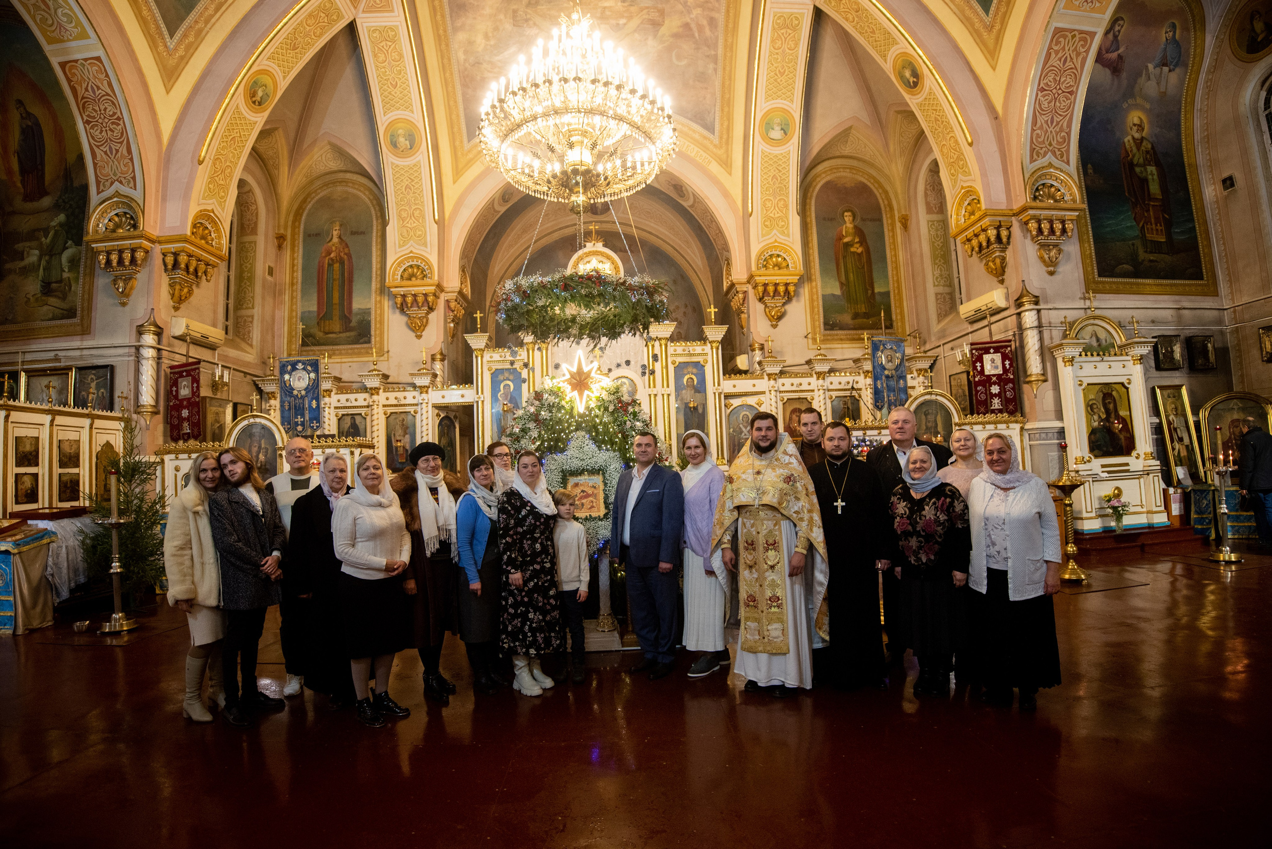 Литургия на Рождество 6.01.2023. Семейный и свадебный фотограф в Феодосии и Коктебеле