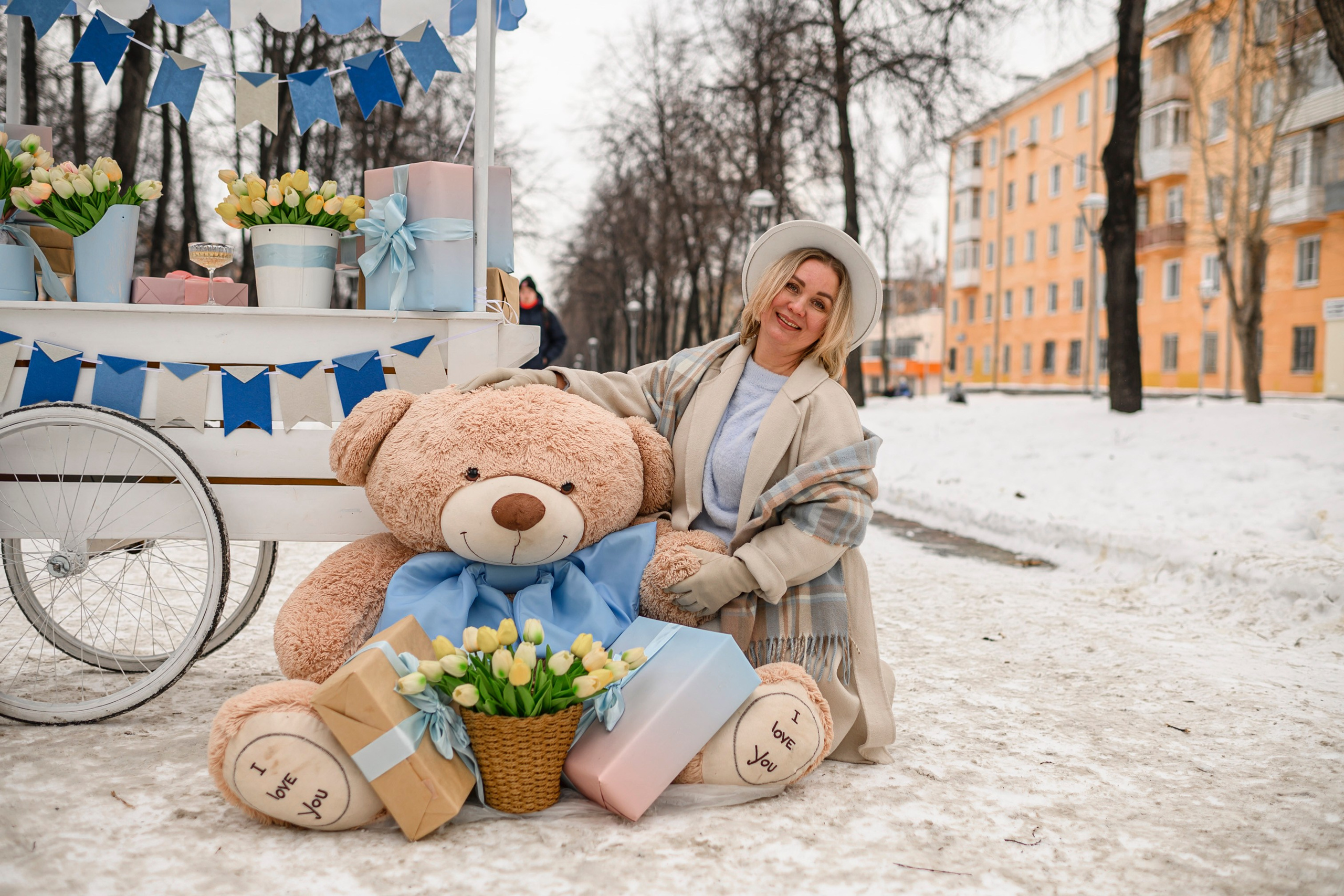 ВЕСЕННЯЯ ЛАВКА. Семейный фотограф Екатеринбург Лора Мур