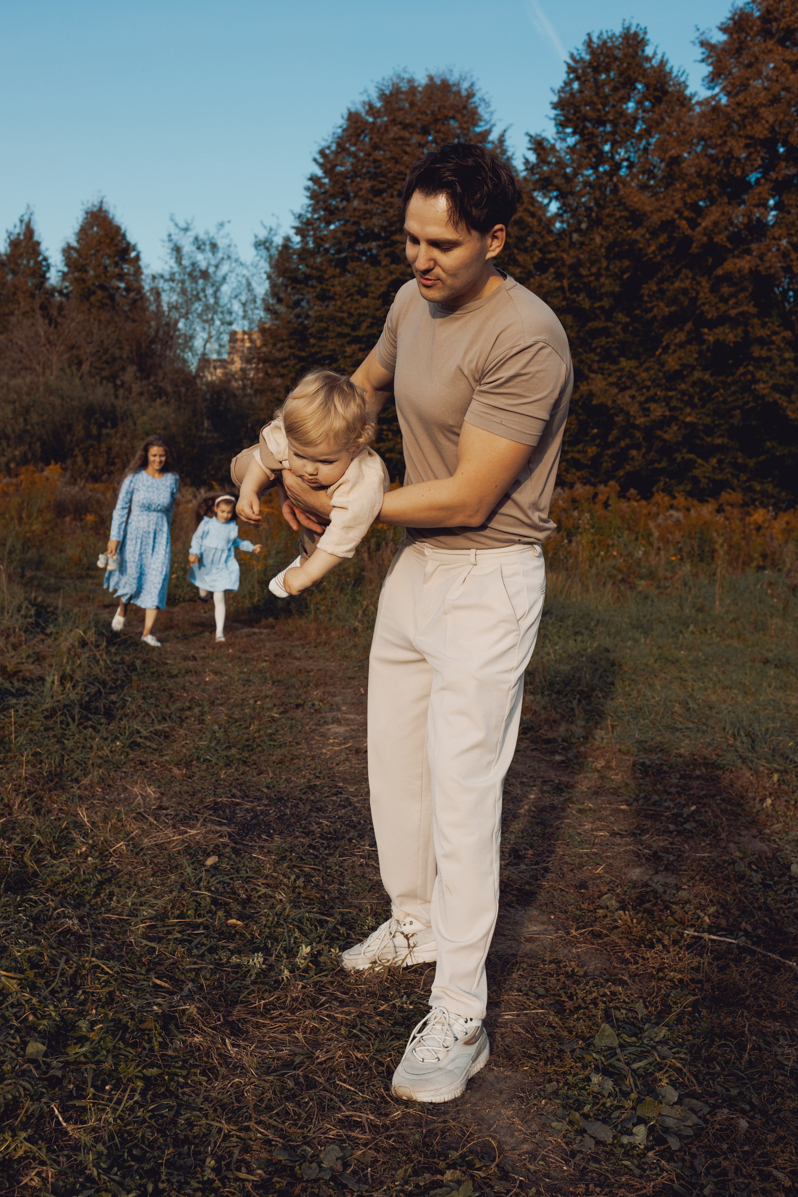 Прогулка на закате. Колесникова Татьяна. Фотограф новорожденных Щёлково, Москва, Королев