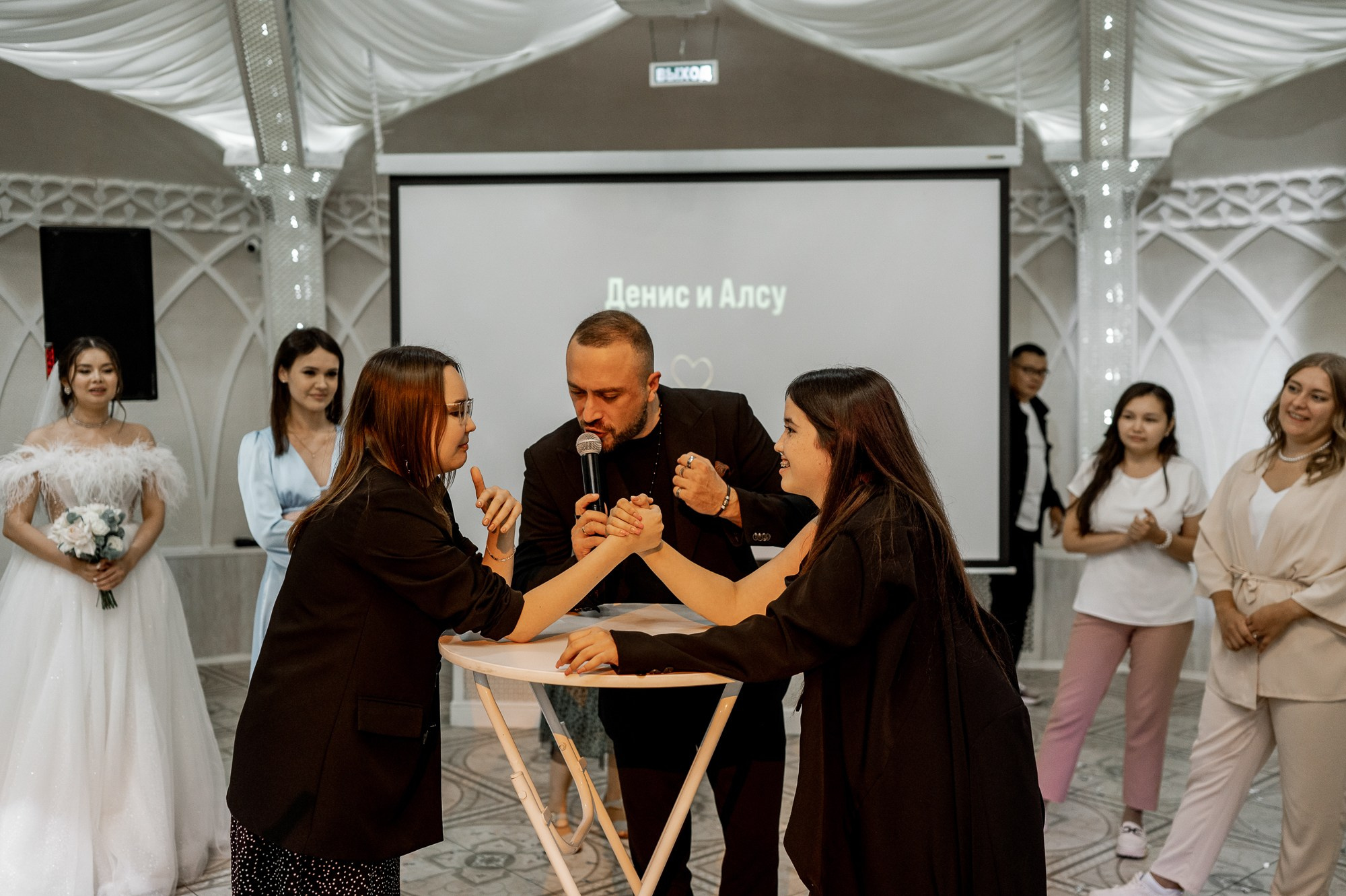 Денис и Алсу. Свадебный фотограф в Тюмени Анастасия Конева