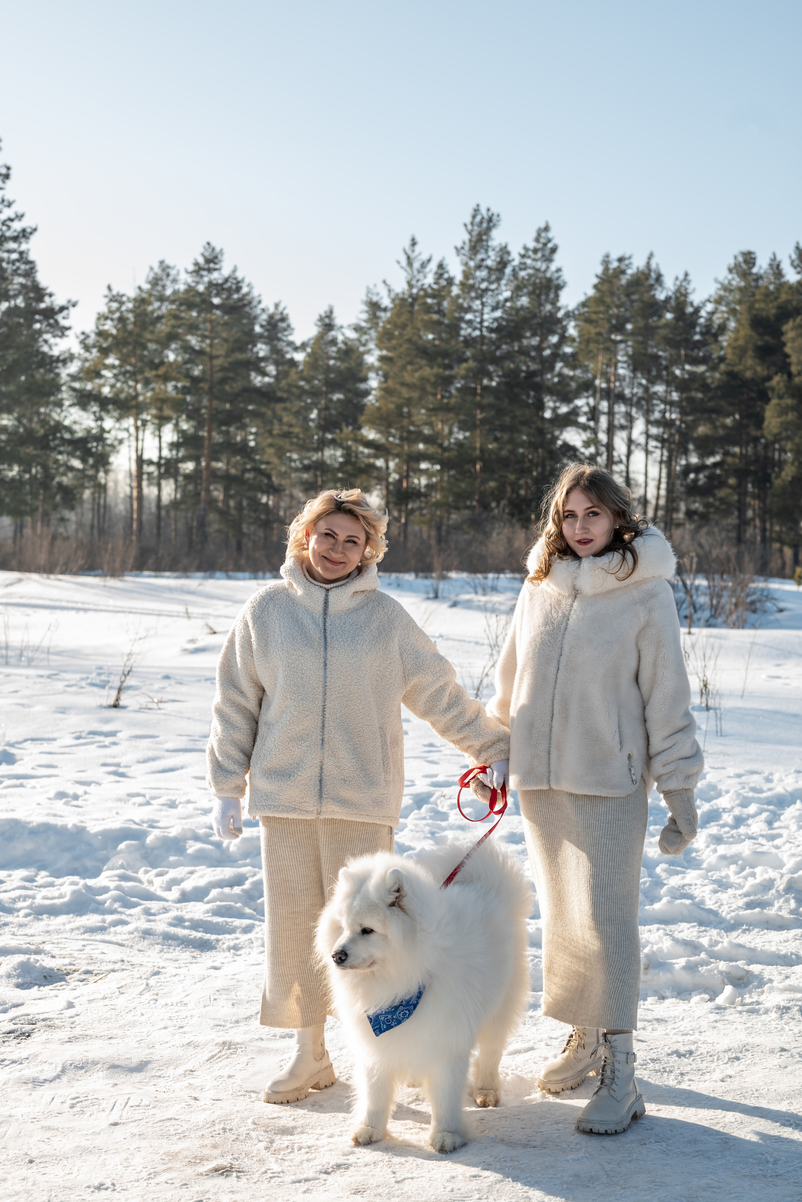 Фотопроект с Платоном и машиной на улице. Фотограф в городе Салават