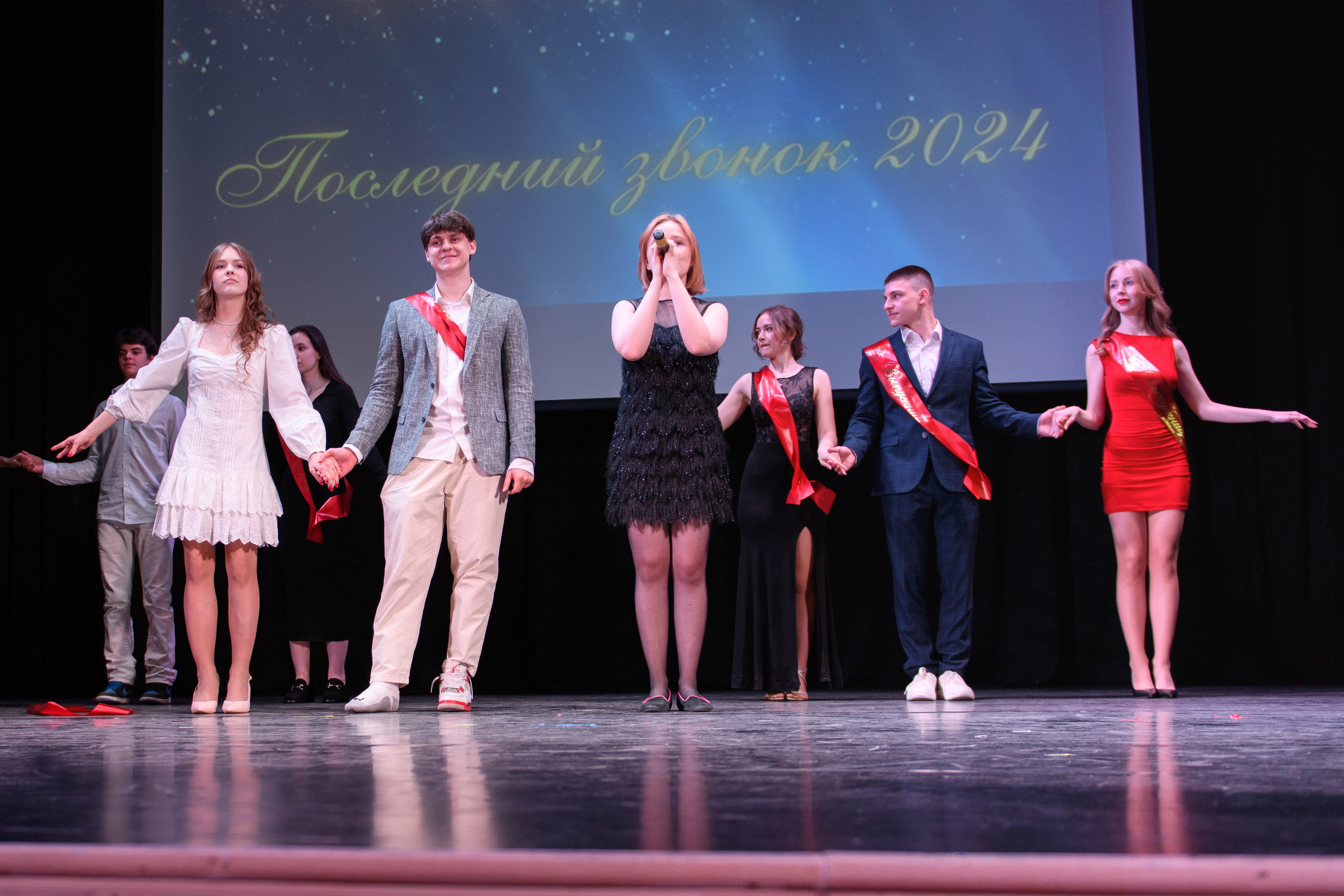 Фотосъёмка торжественного вечера выпускников. Организация и проведение фотосъемок в Санкт-Петербурге. Фотограф Смирягин Илья