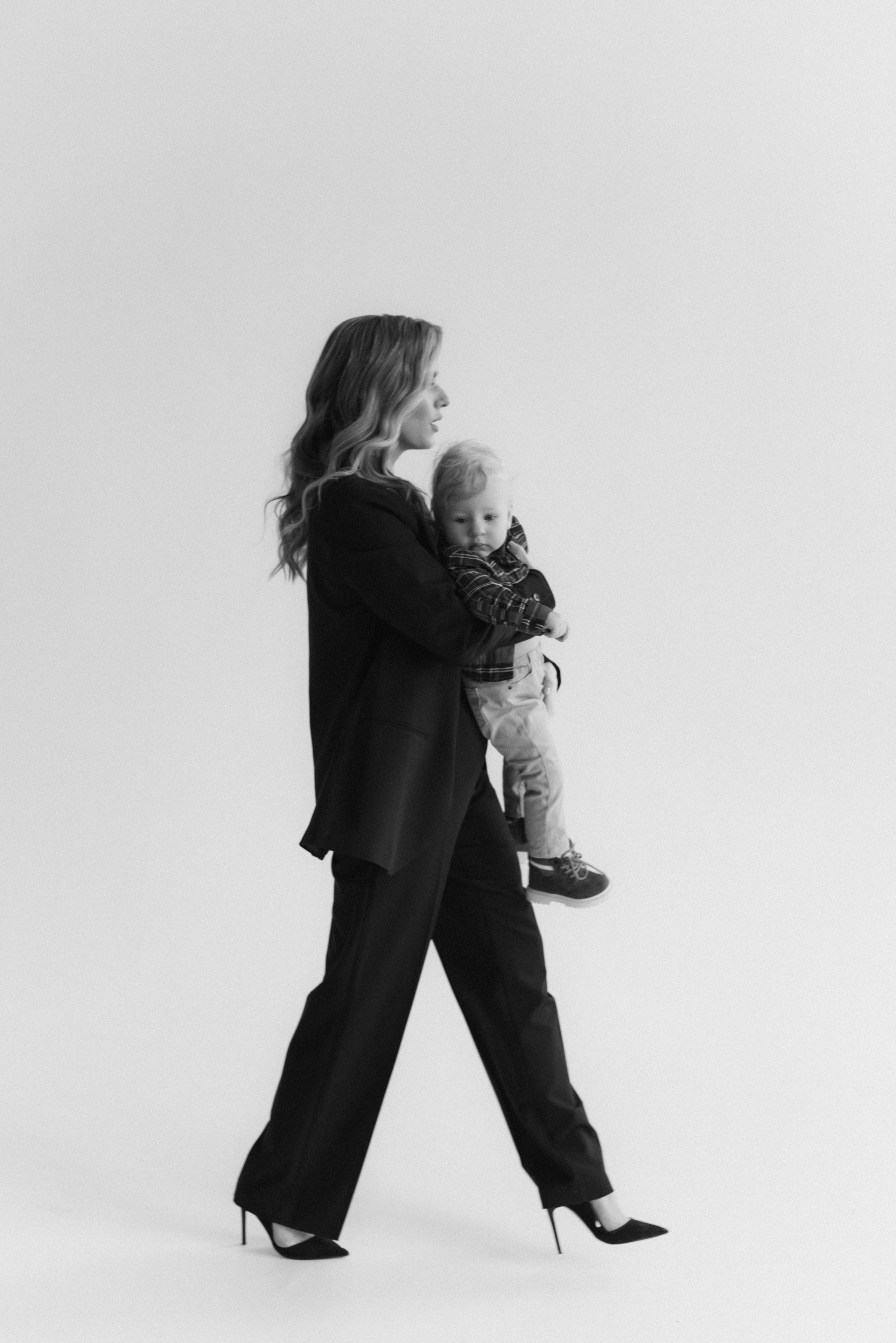 Катя и Тимоша ч/б