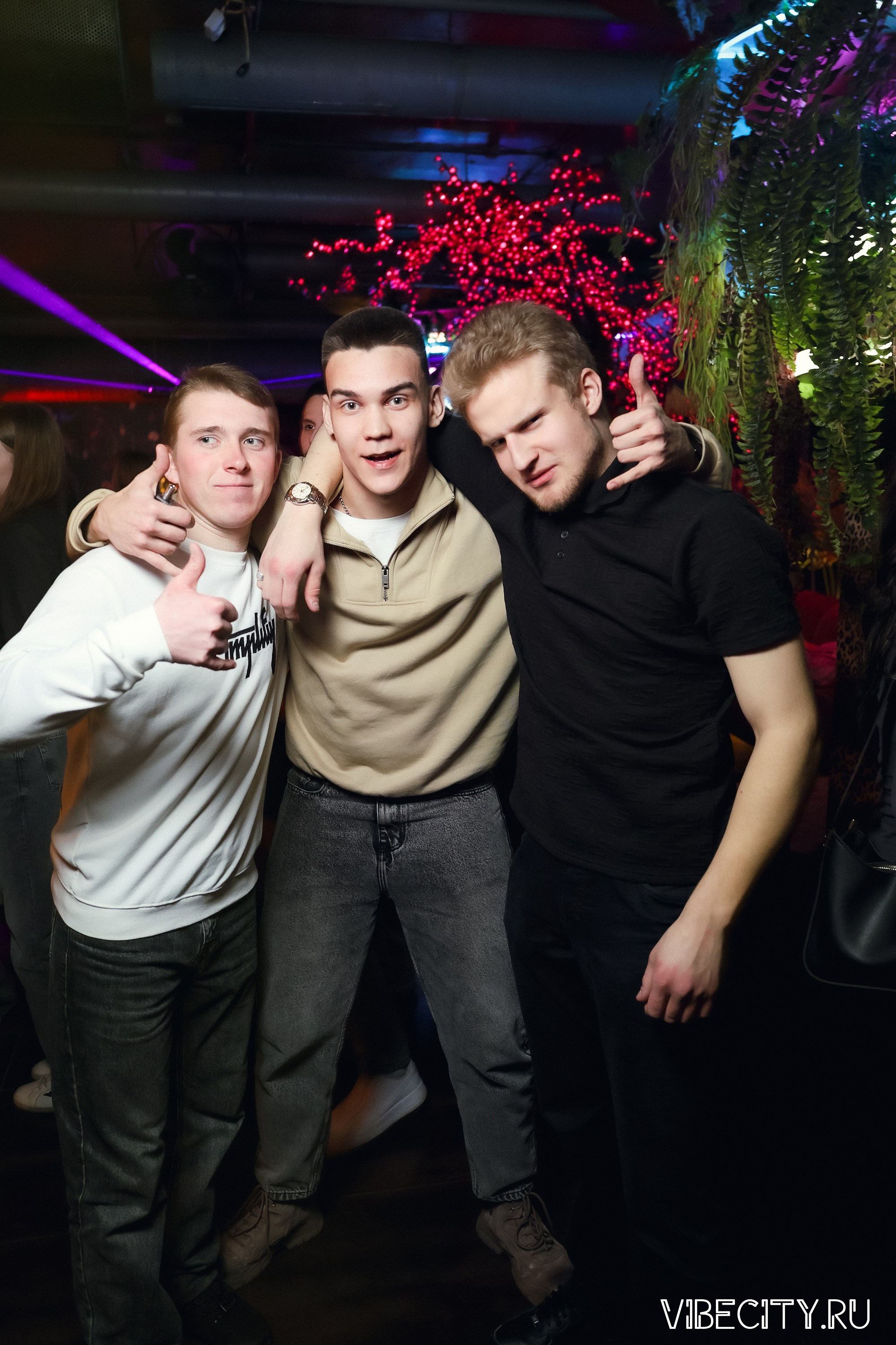 DOUBLE U. VIBECITY.RU Вайб Сити Ру Фоторепортажи Фотоотчеты Калининград