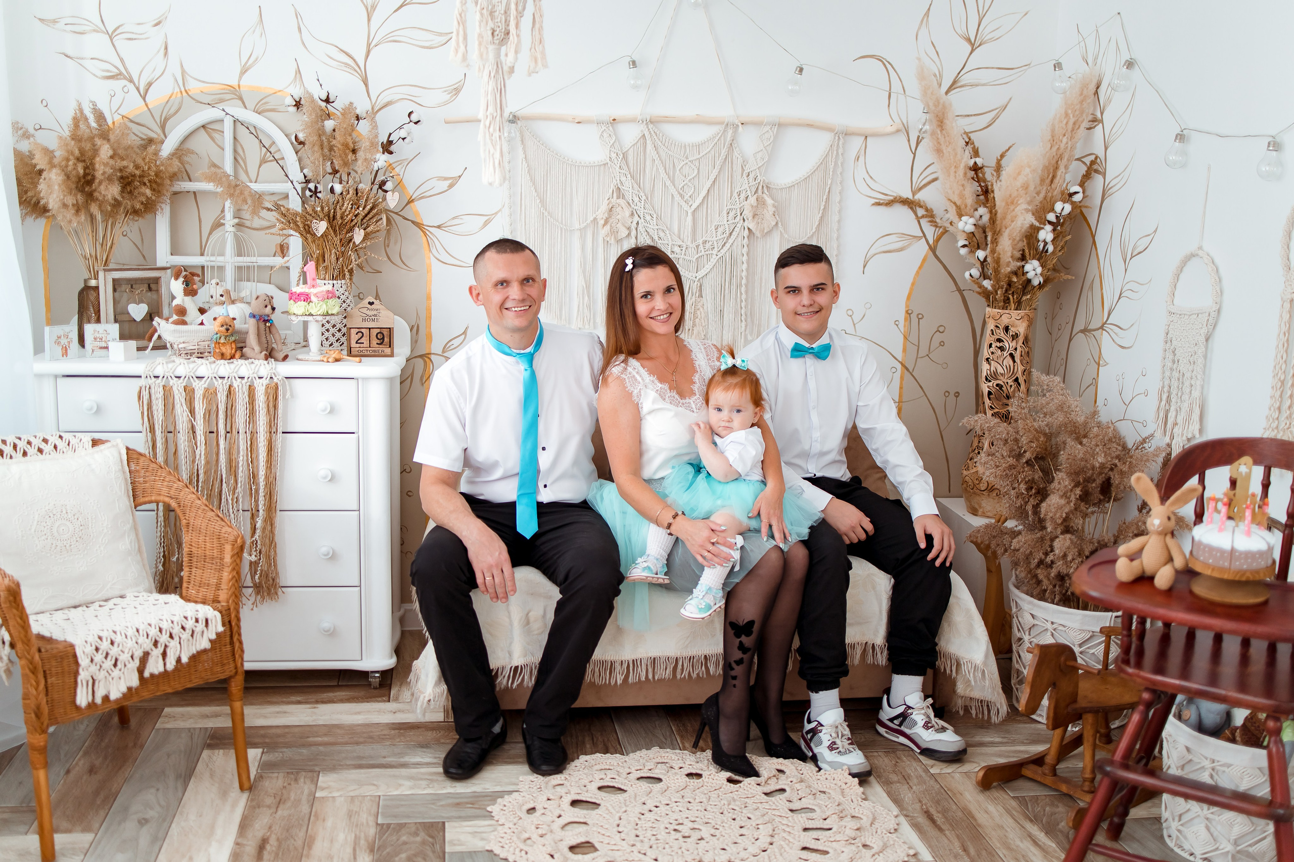 Ксения, 1 годик. Семейный и детский фотограф в Железногорске Саламахо Ольга