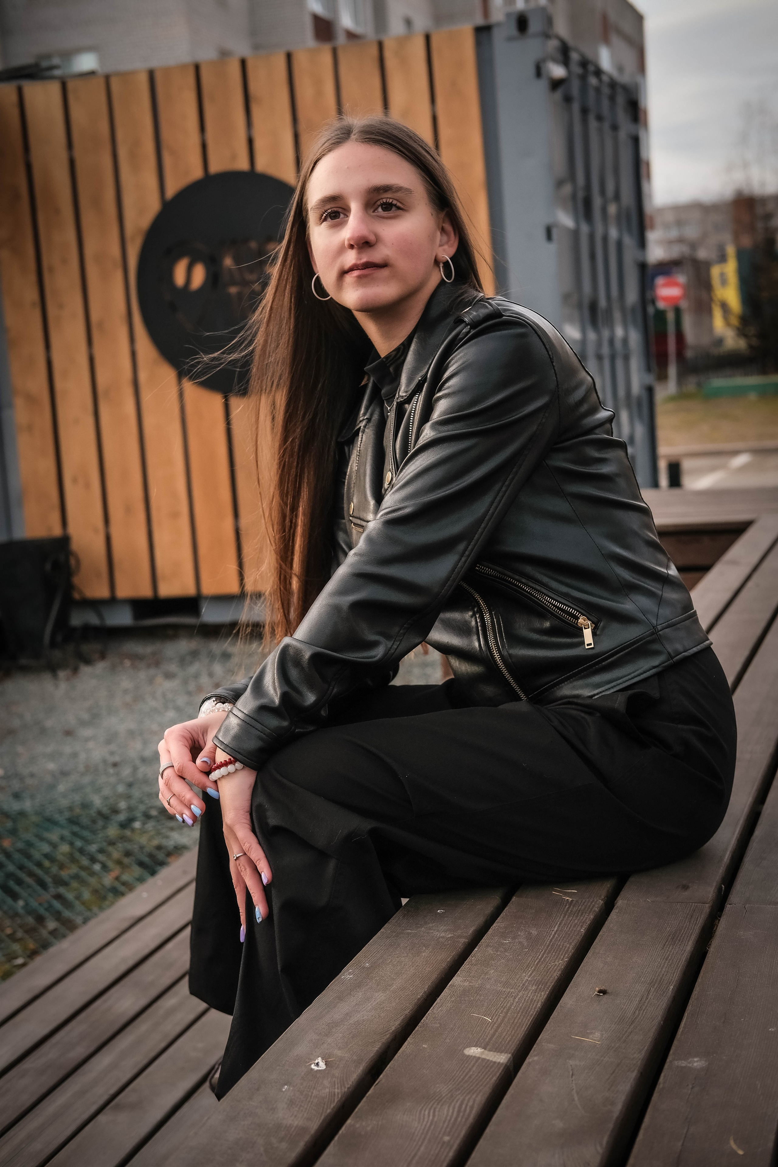 9 класс (прогулочная). Фотограф Елена Дегтярева. Семейная, детская и школьная фотография в Тюмени. Яркие и живые снимки, которые сохранят историю вашей семьи