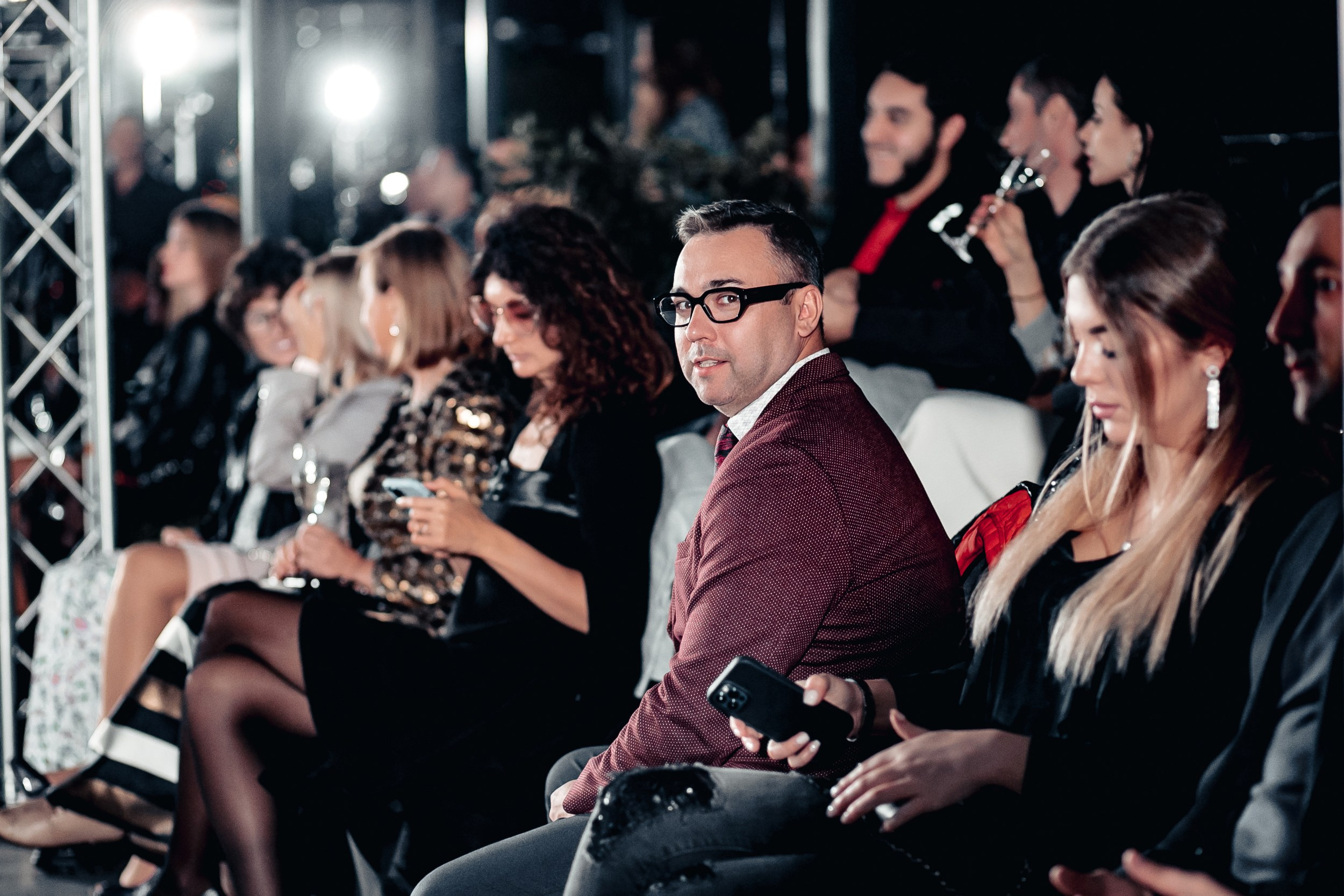 Закрытый показ дизайнера Ansel в рамках осеннего сезона…. RetroChic Фото