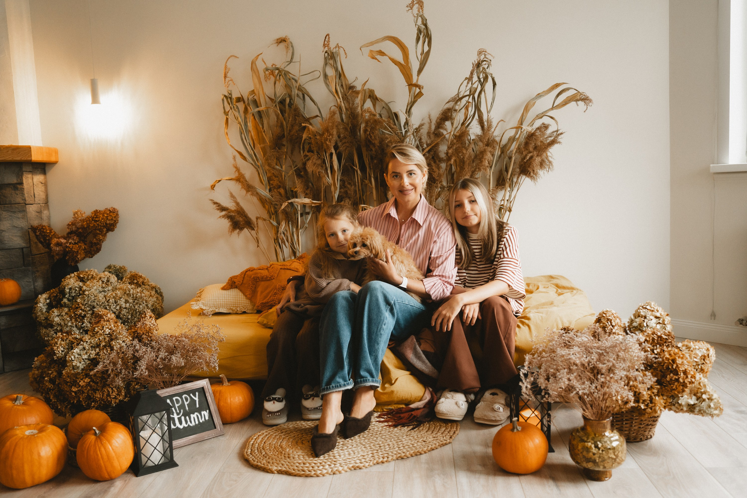 СОНЯ И АНЯ. Женский портрет