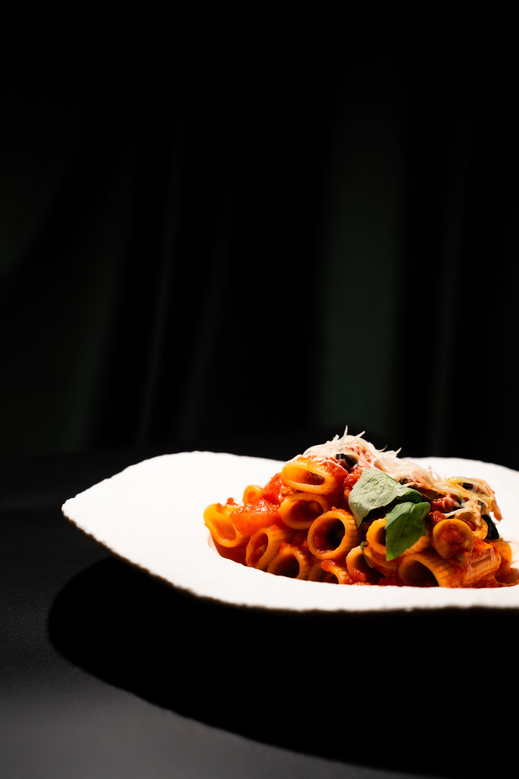 БАРДАК. Женский портрет