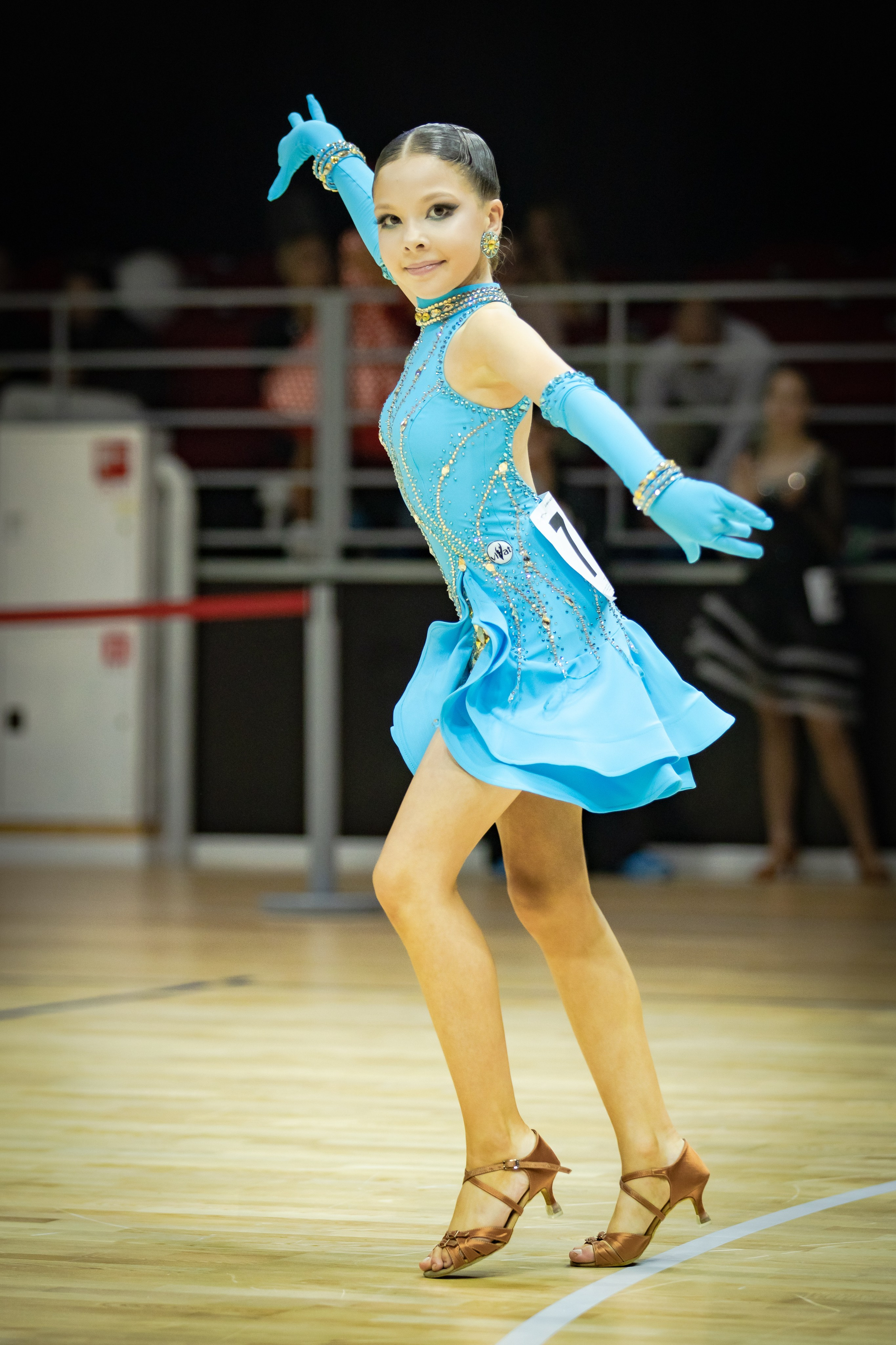 Региональный турнир по танц. спорту. Фотограф. г. Южно-Сахалинск. Олег Толстов