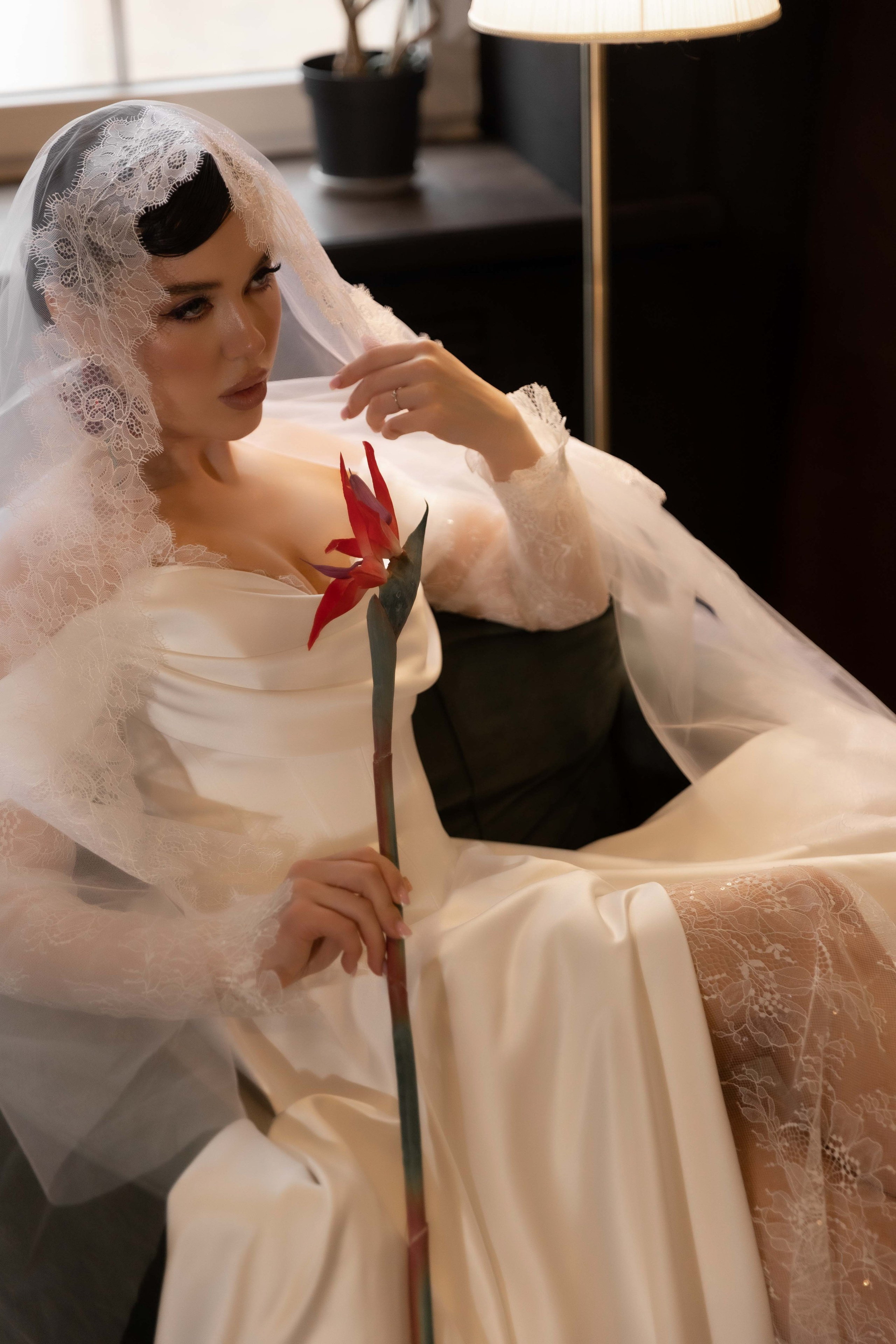 Анна. Я Ира и я фотографирую свадьбы более 10 лет