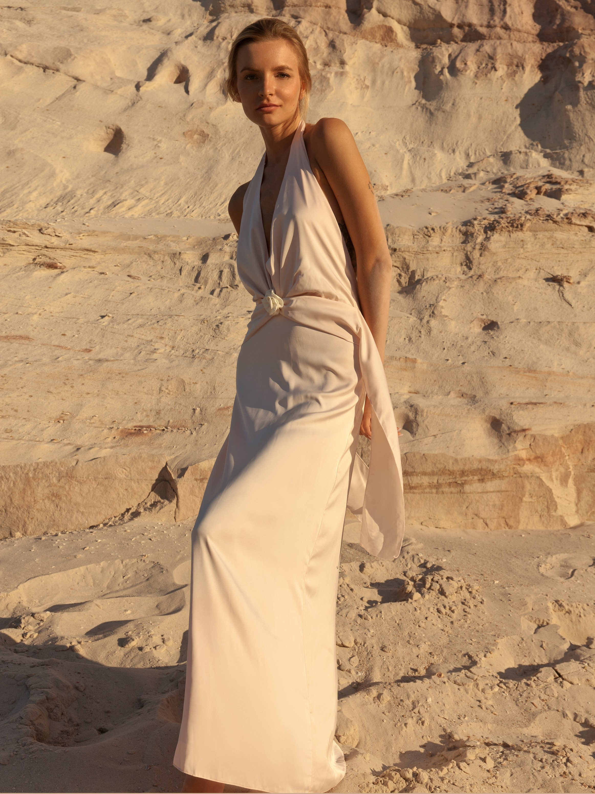 Татьяна, 40-42 р-р, 176 см. KED Production — продакшн из СПб. Создаём фото, видео и контент, который помогает брендам и селлерам продавать больше